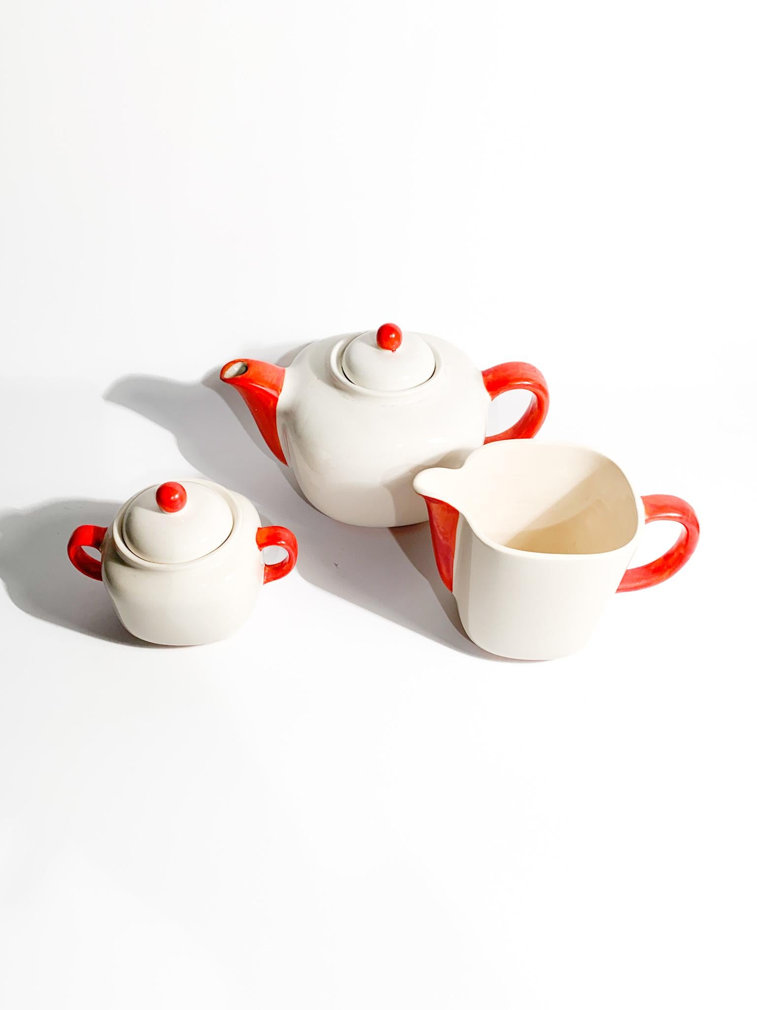 Ceramic coffee service by Richard Ginori designed by Gio Ponti in 1938. The service consists of a coffee pot, milk jug and sugar bowl.

Coffee maker - Ø 20 cm Ø cm 13 h cm 13

Company of Lombard origin founded in 1896 when the Marquis Carlo Ginori,