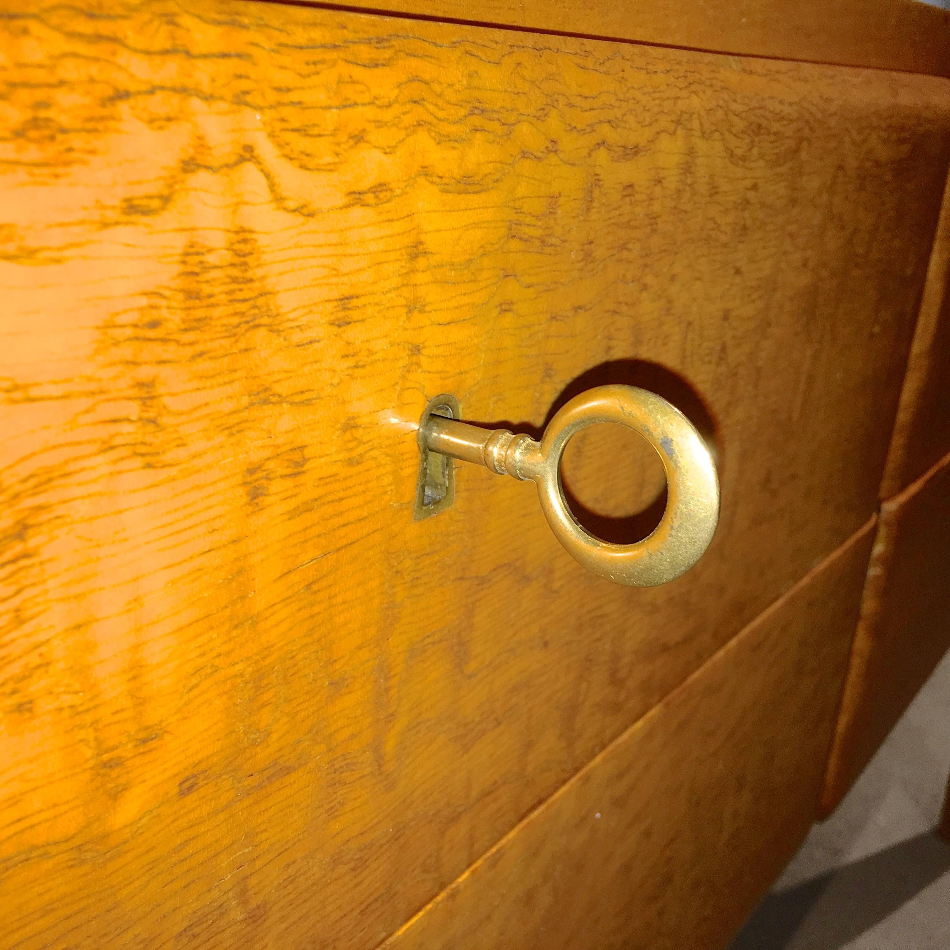 Consola Gio Ponti con espejo en venta 1