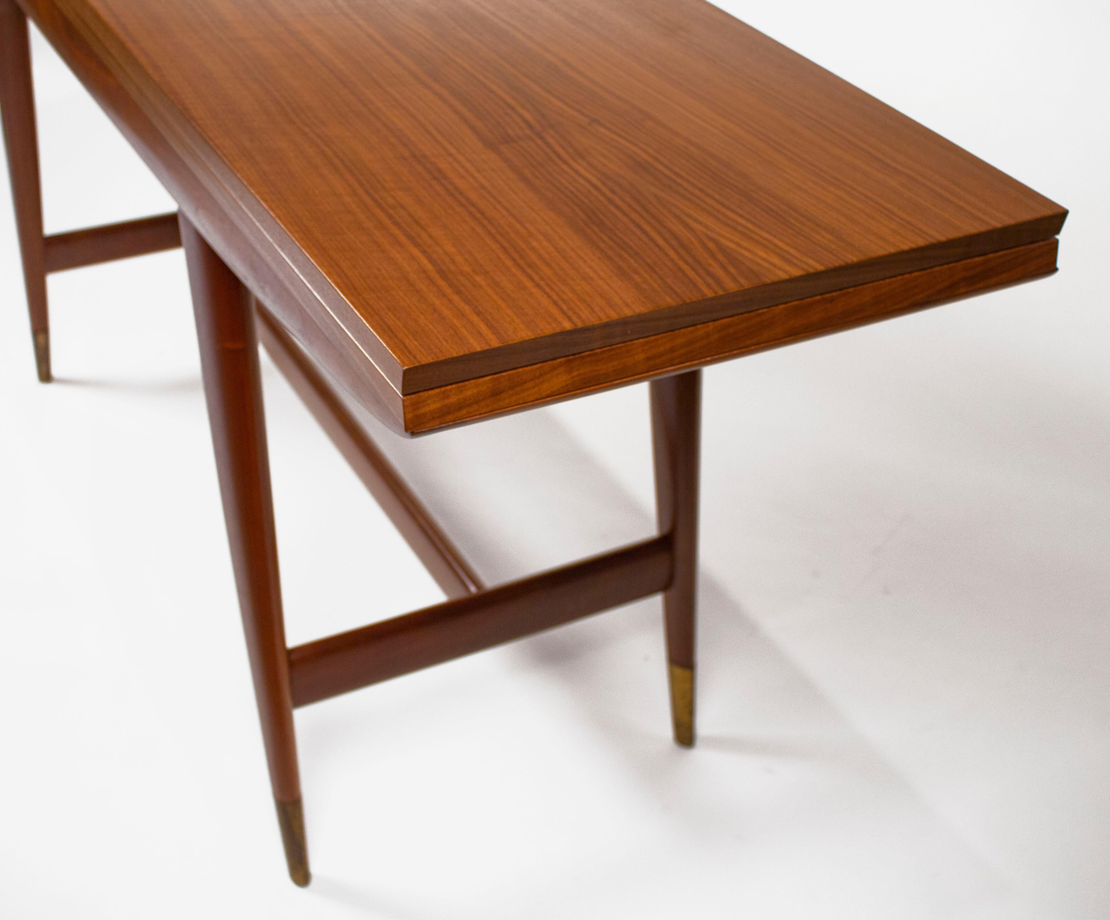 Gio Ponti Convertible Console / Dining Table for M. Singer & Sons in Walnut 1950 9