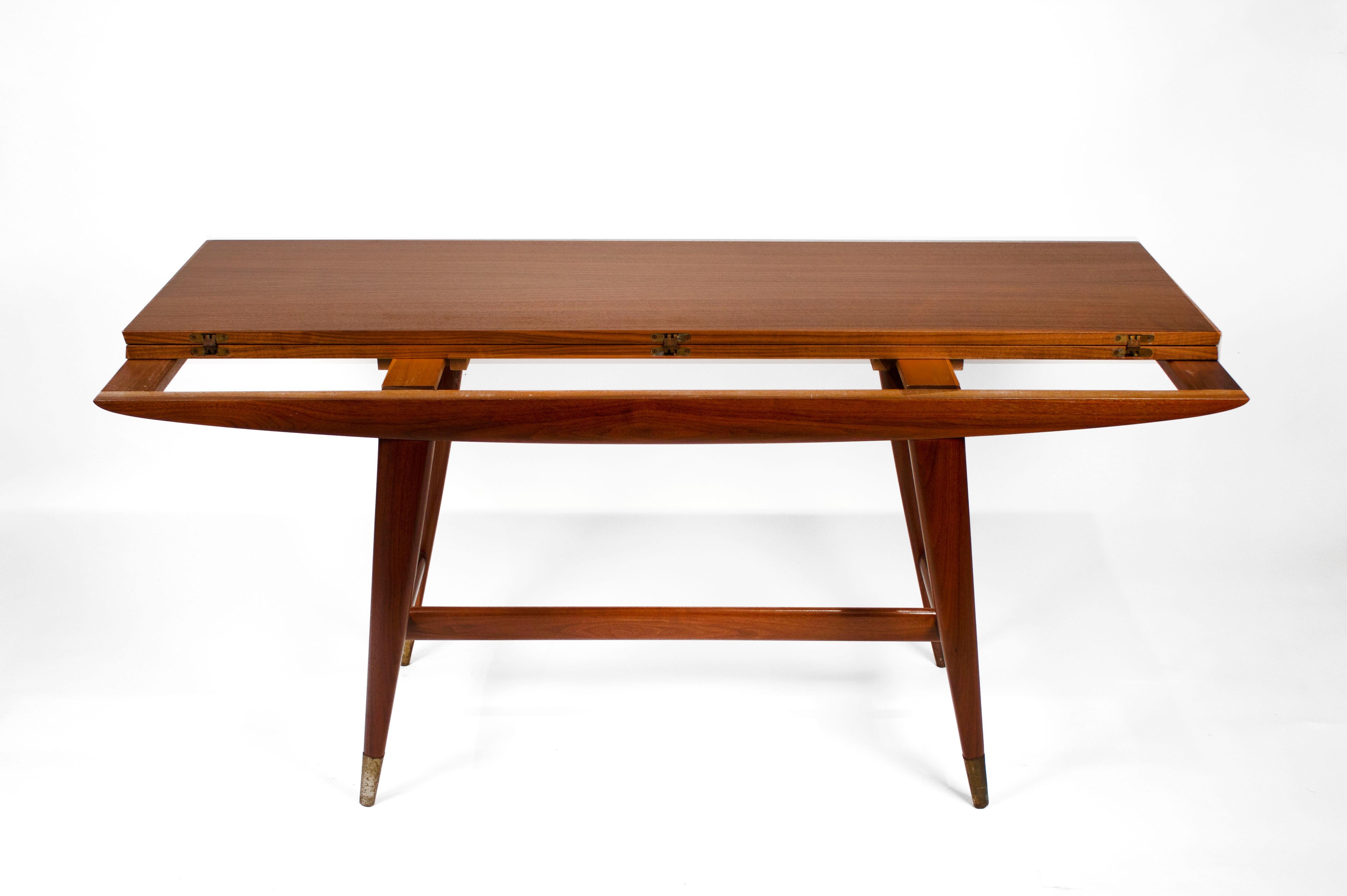 Italian Gio Ponti Convertible Console / Dining Table for M. Singer & Sons in Walnut 1950