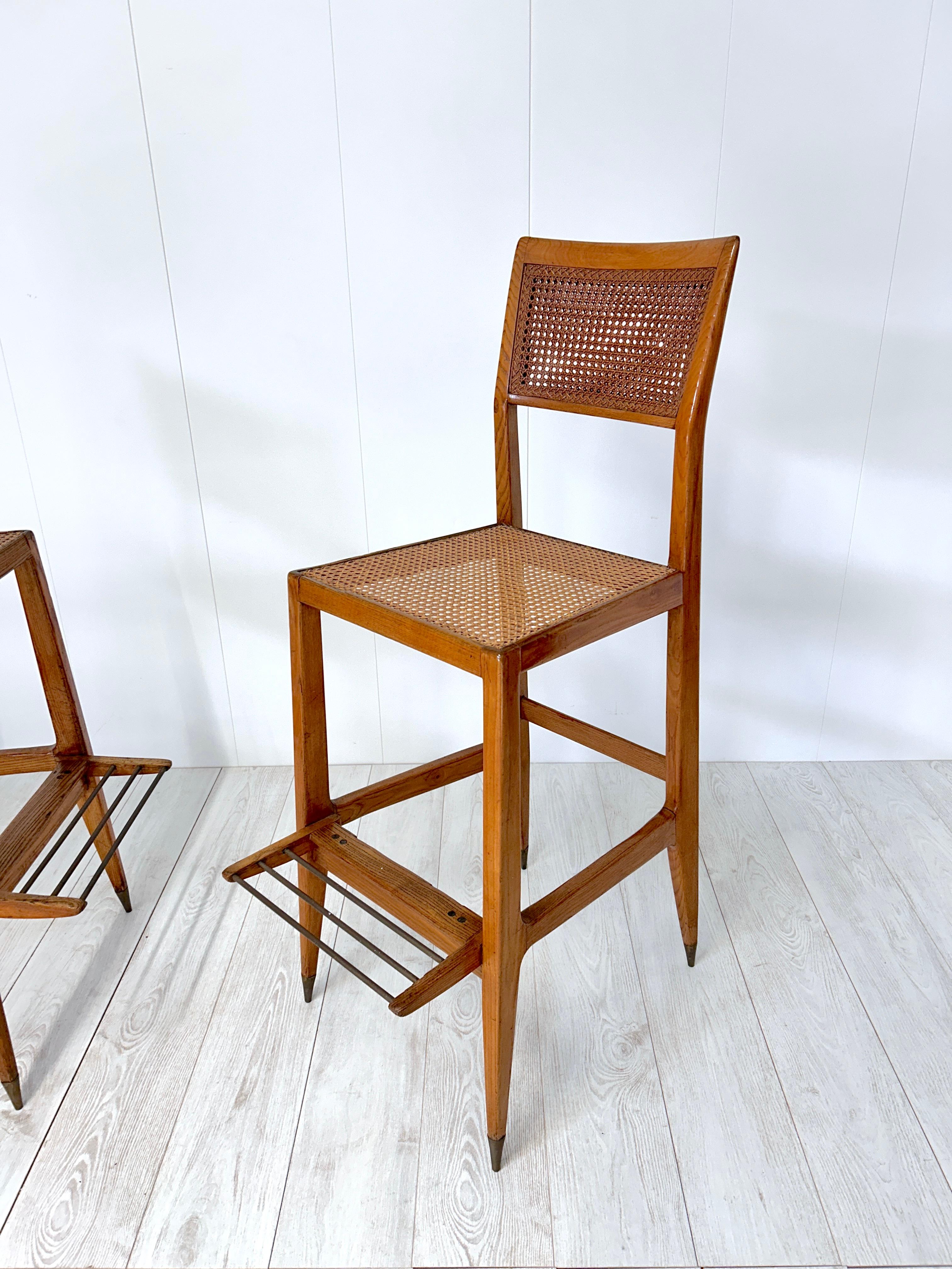  Gio Ponti, Pair of croupier stools from the Casino of San Remo, circa 1950  In Good Condition For Sale In Rivoli, IT