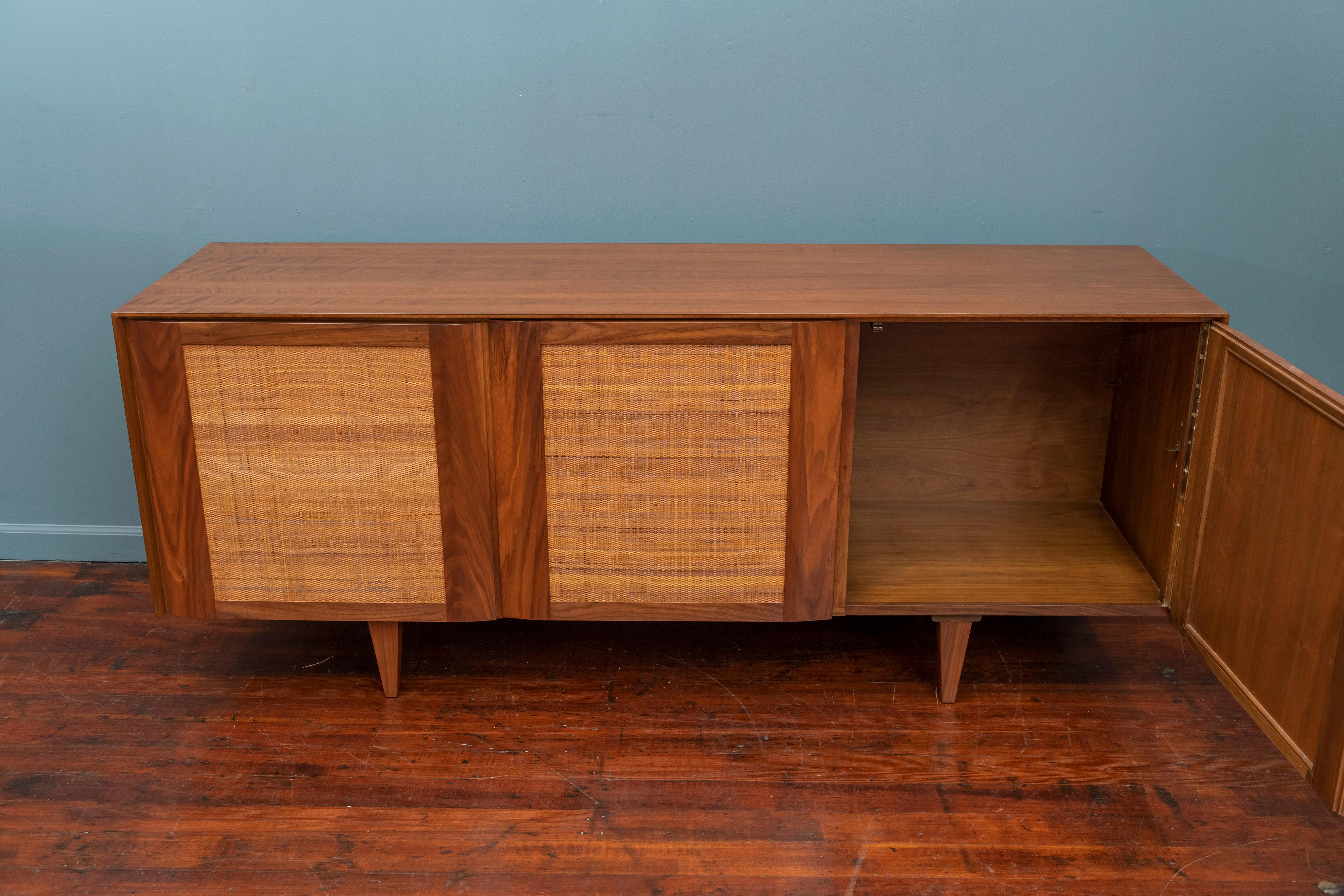 Gio Ponti Credenza for M.Singer & Sons 3