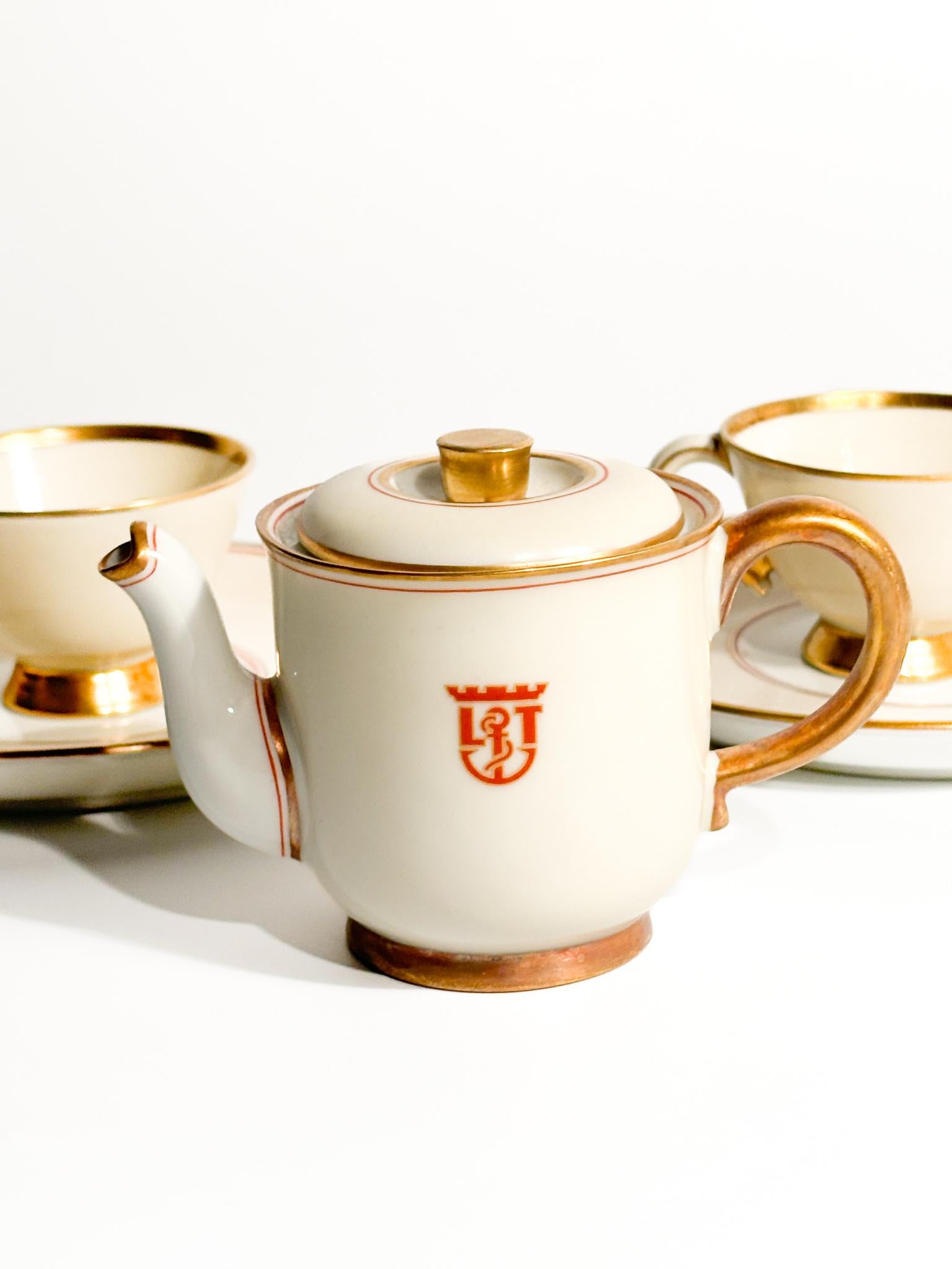Art Deco Gio Ponti Cups and Coffee Pot Designed for the Victoria Lloyd Triestino Ship  For Sale