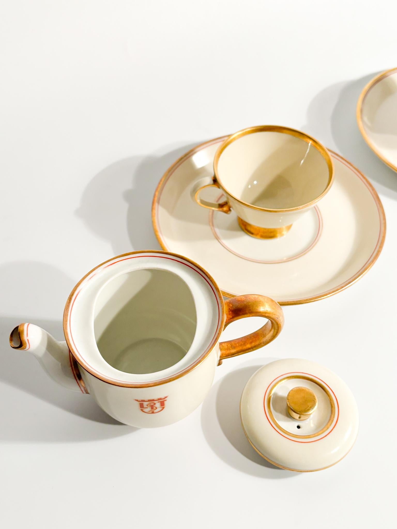 Tazas y cafetera Gio Ponti diseñadas para el barco Victoria Lloyd Triestino Porcelana