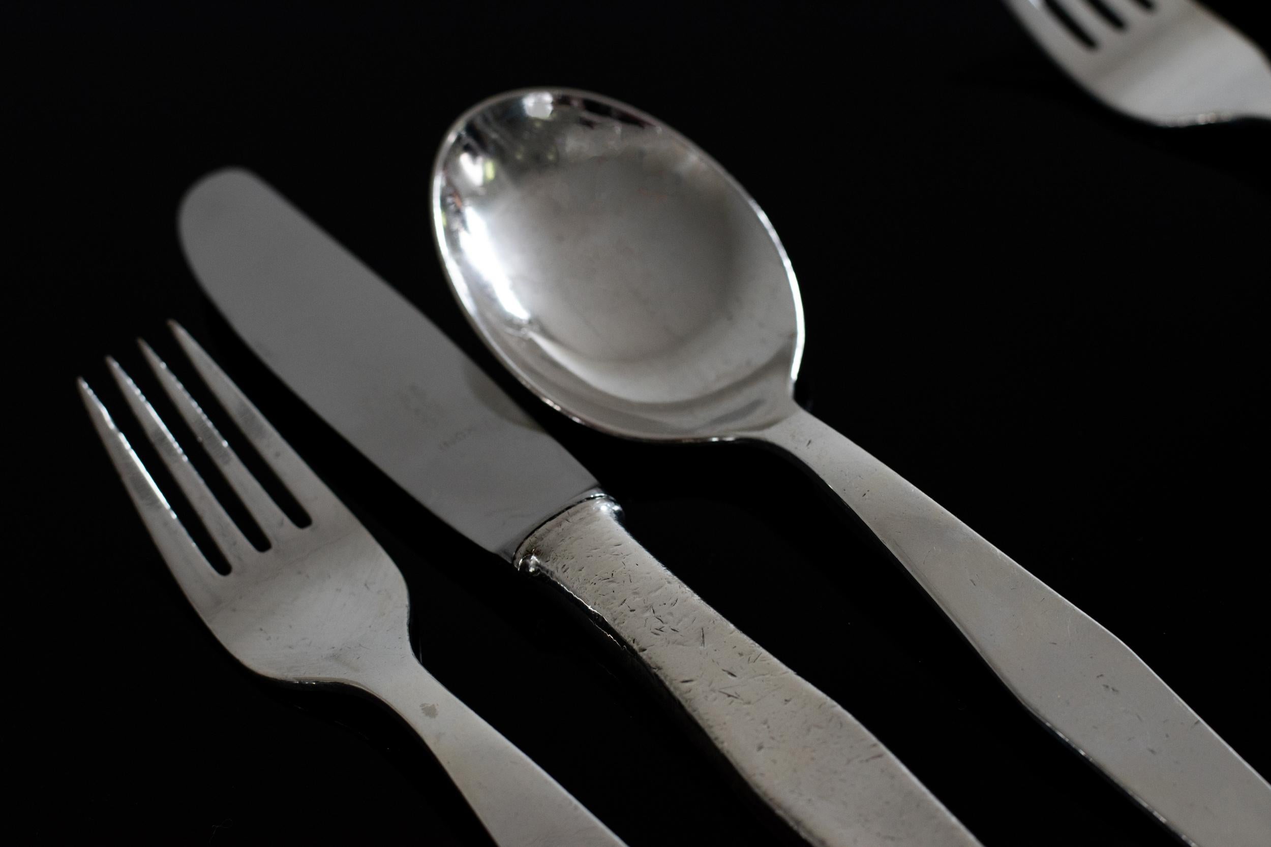 Gio Ponti Cutlery Set for Six in Nickel Silver by Krupp Italy 1950s For Sale 1