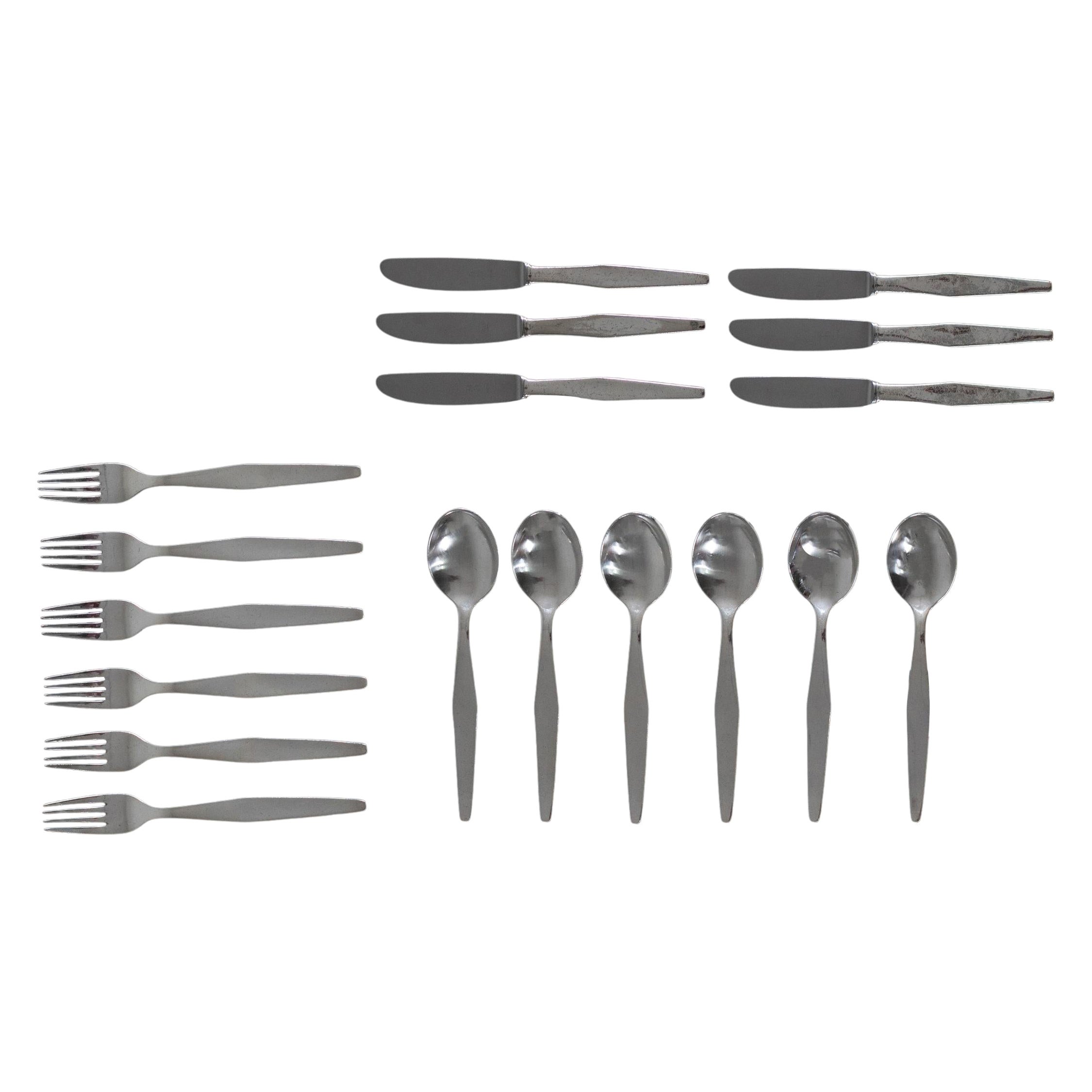 Gio Ponti Cutlery Set for Six in Nickel Silver by Krupp Italy 1950s