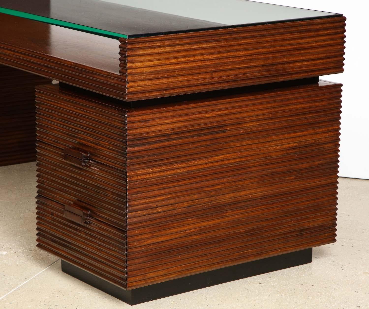 Mid-20th Century Gio Ponti Desk