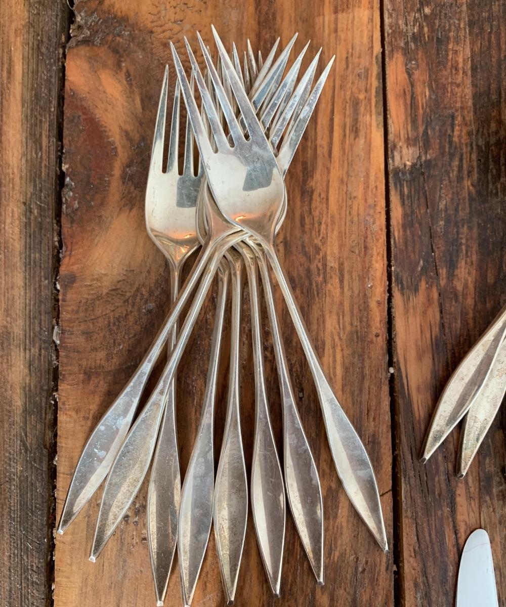 Mid-Century Modern Service de couverts pour huit en argent sterling Gio Ponti Diamond - 48 Pieces en vente