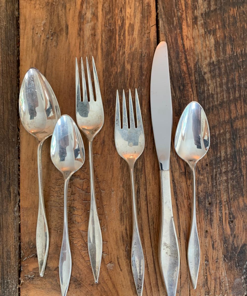 Service de couverts pour huit en argent sterling Gio Ponti Diamond - 48 Pieces en vente 1