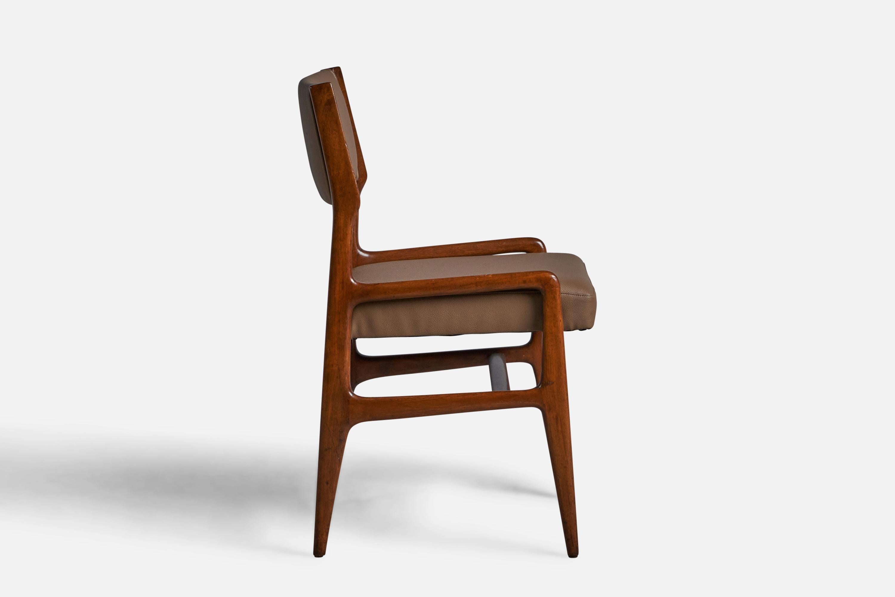 Mid-Century Modern Gio Ponti, Dining Chair, Walnut, Leather, Italy, 1960s