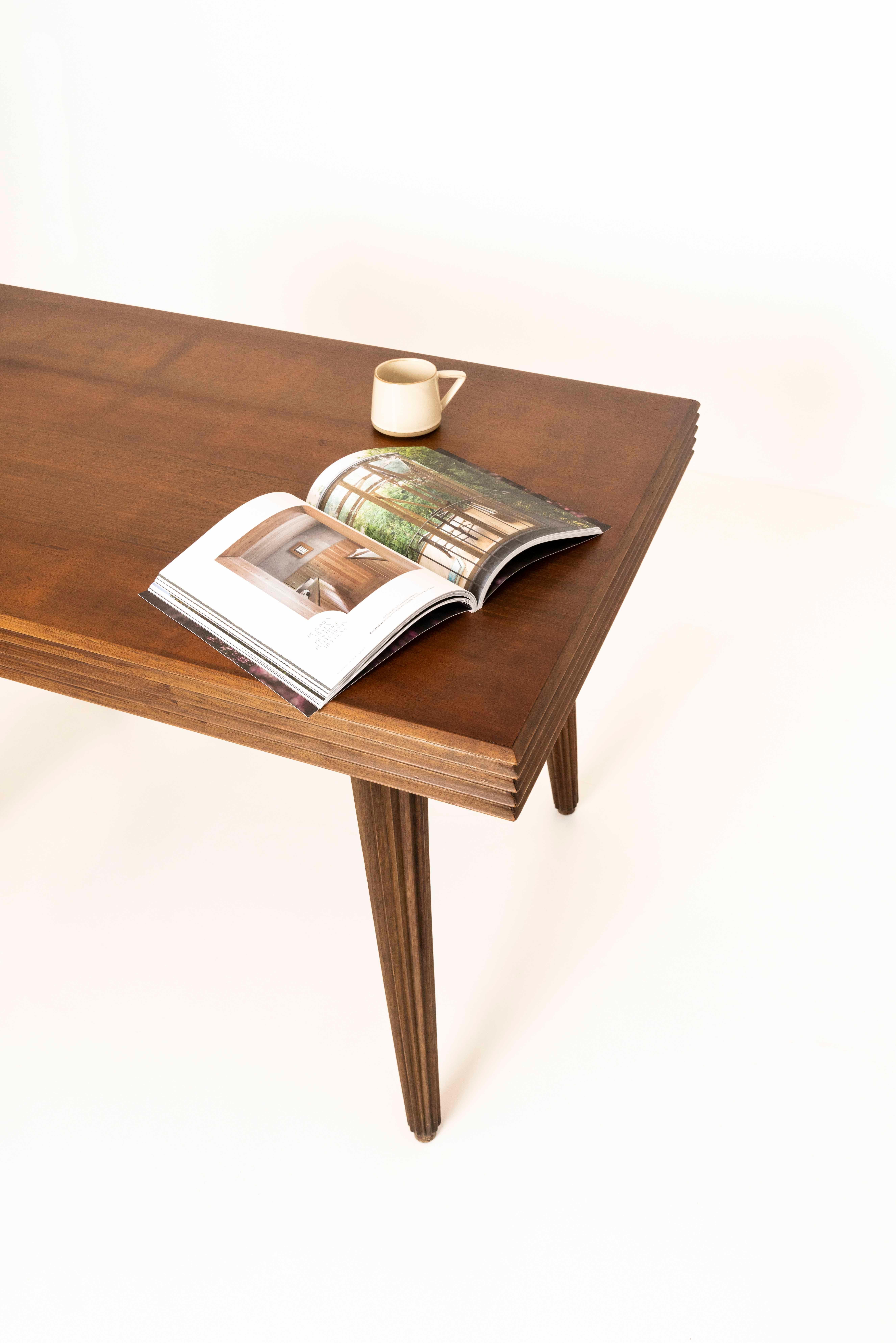 Gio Ponti Dining Table in Veneered Walnut, Italy 1940s For Sale 4