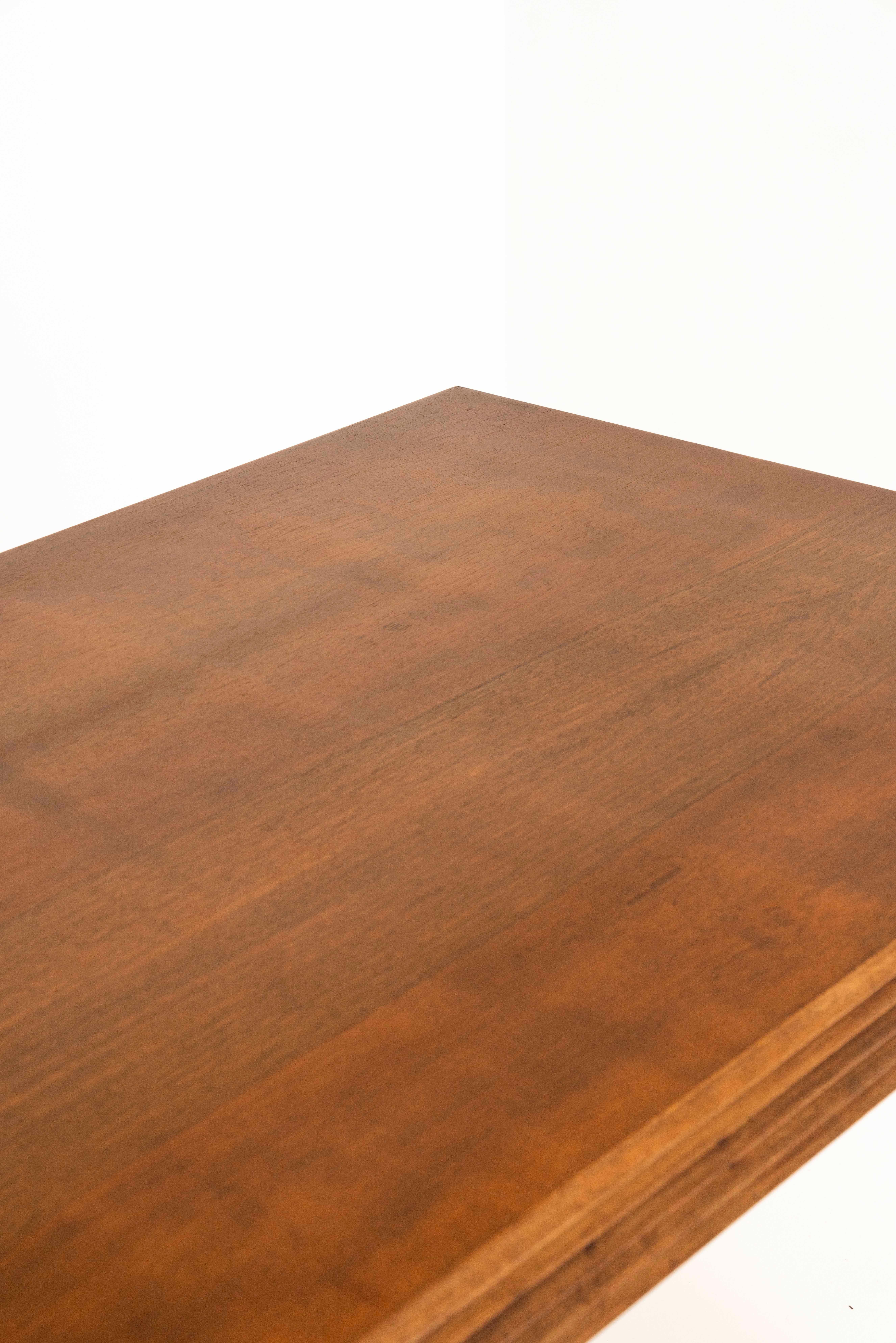 Wood Gio Ponti Dining Table in Veneered Walnut, Italy 1940s For Sale
