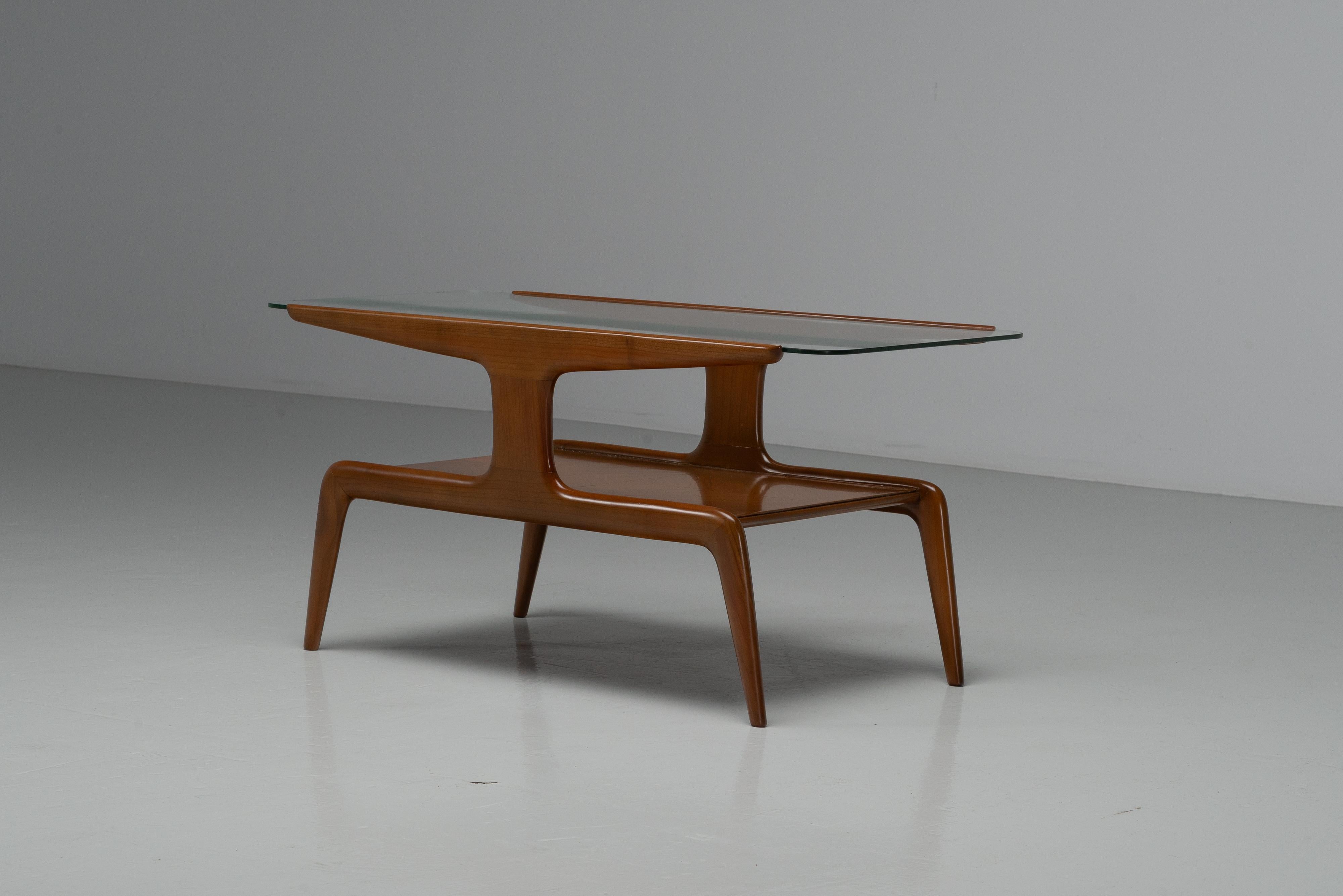 Mid-Century Modern Gio Ponti Domus Nova coffee table Italy 1950 For Sale