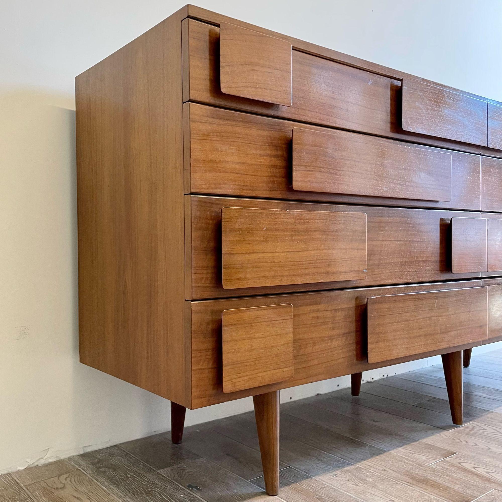 Gio Ponti, Singer and Sons, Italian Mid-Century Modern, Dresser, Chest, 1950s For Sale 3