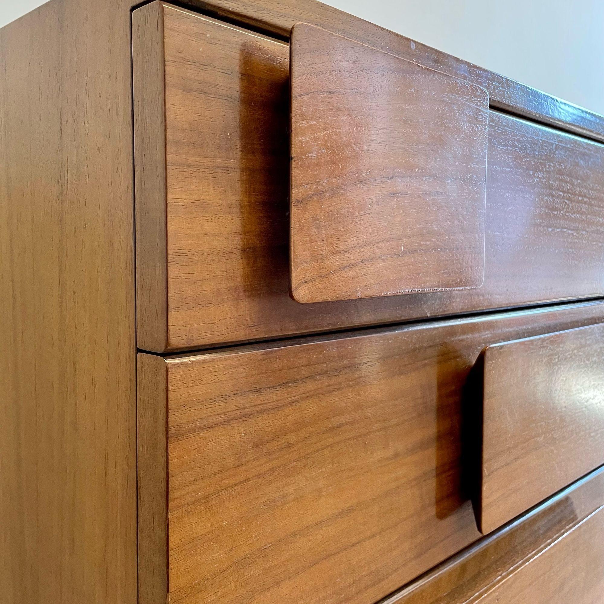Gio Ponti, Singer and Sons, Italian Mid-Century Modern, Dresser, Chest, 1950s For Sale 10