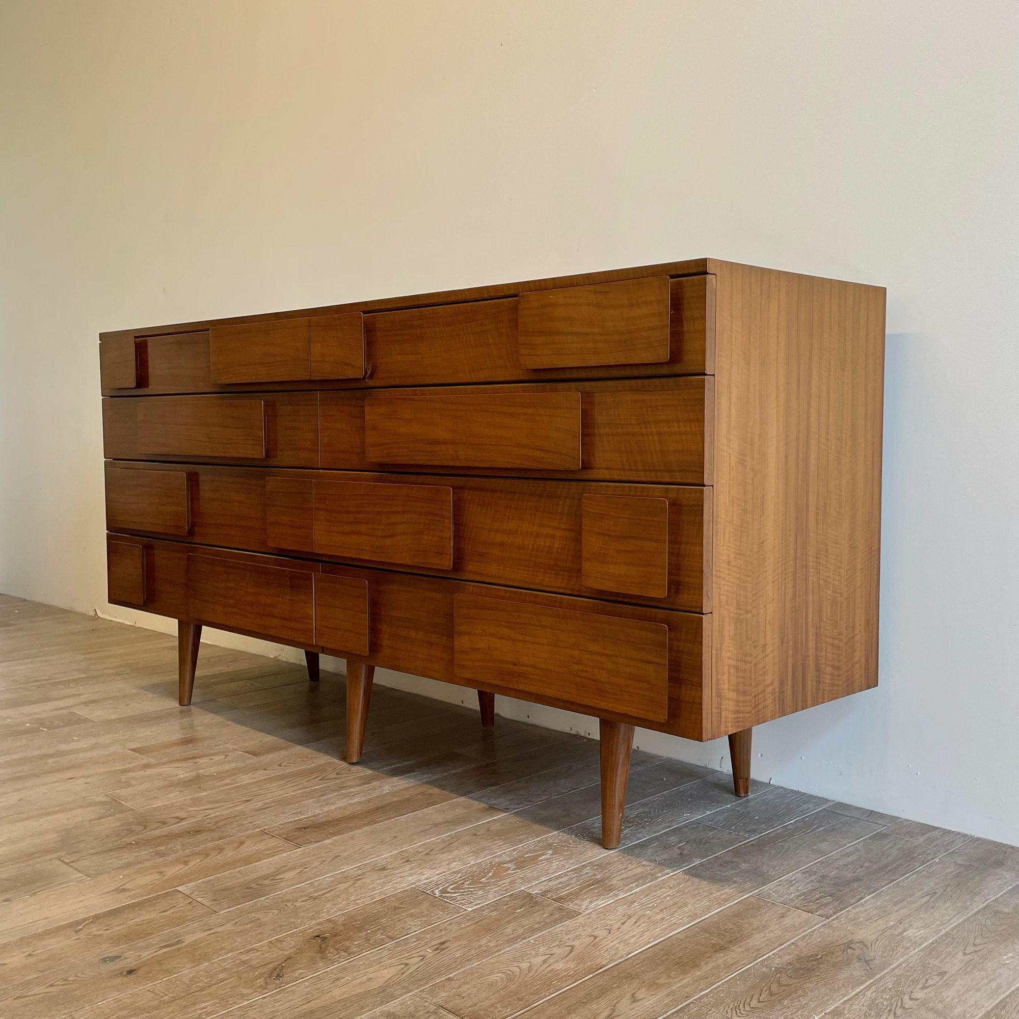 Gio Ponti, Singer and Sons, Italian Mid-Century Modern, Dresser, Chest, 1950s For Sale 1