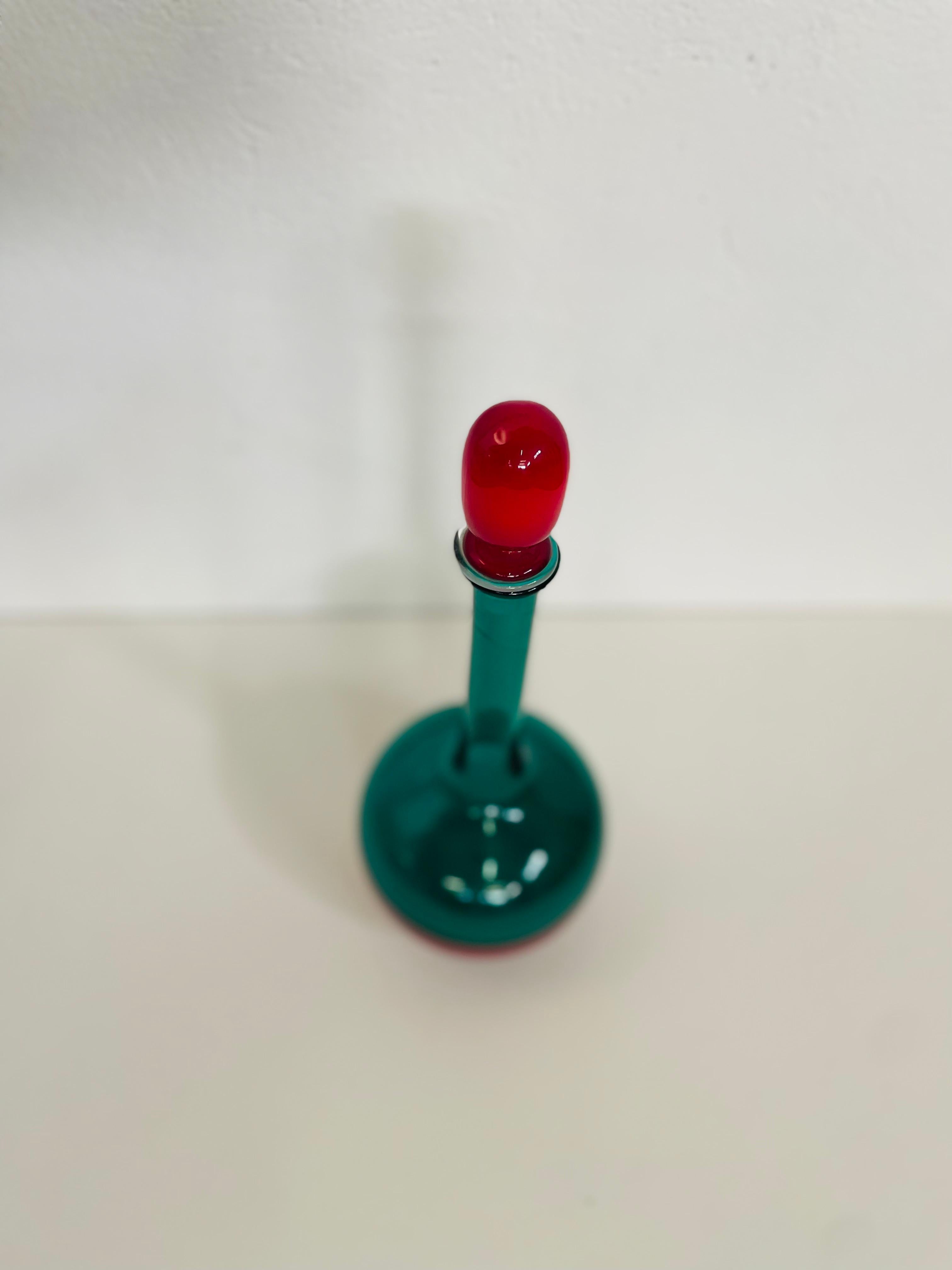 Gio Ponti e Venini, bottiglia modello Morandiana, 1990. im Zustand „Gut“ im Angebot in Busnago, IT