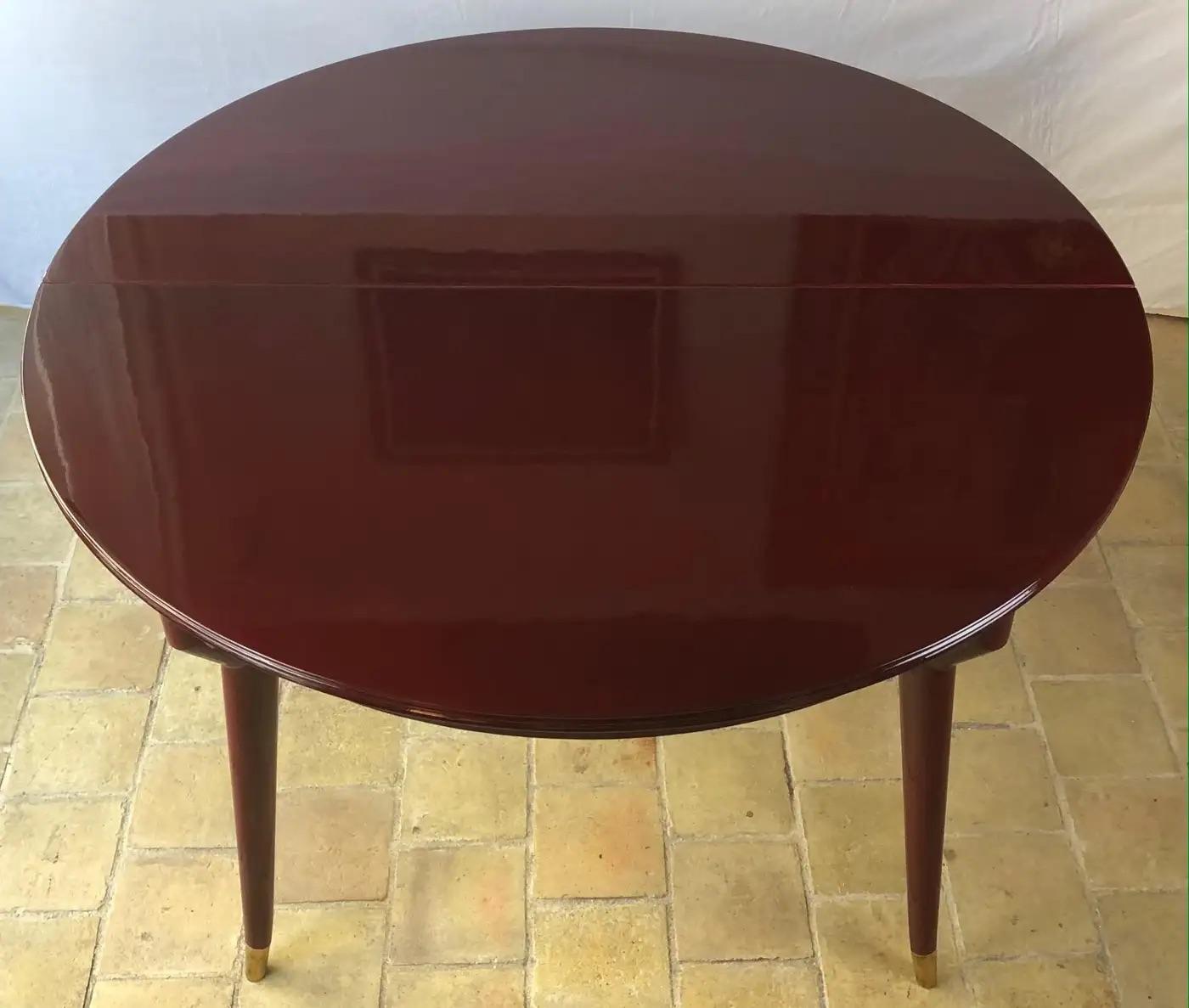 Extendable Italian Dining Table attributed to Gio Ponti For Sale 1