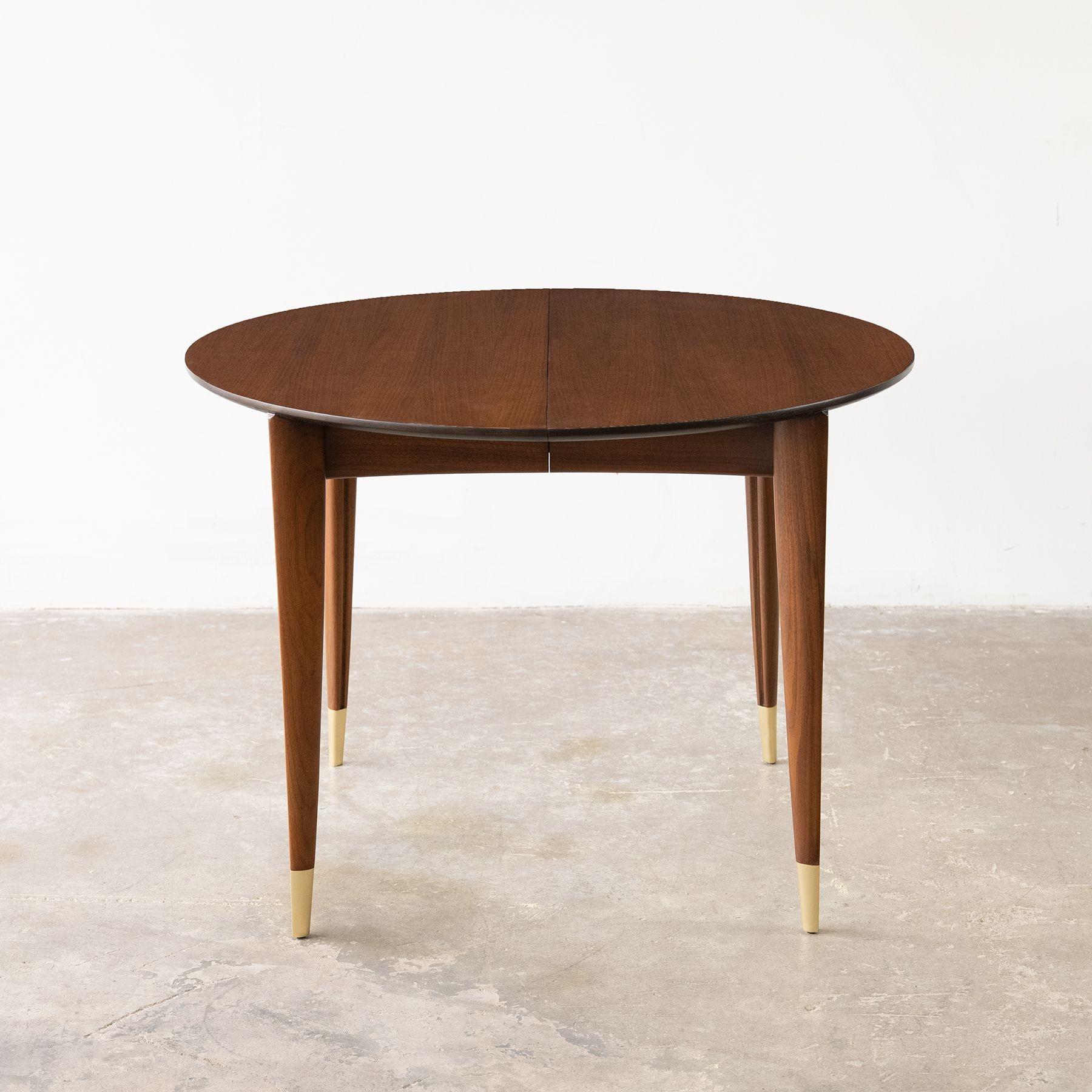 singer dining table