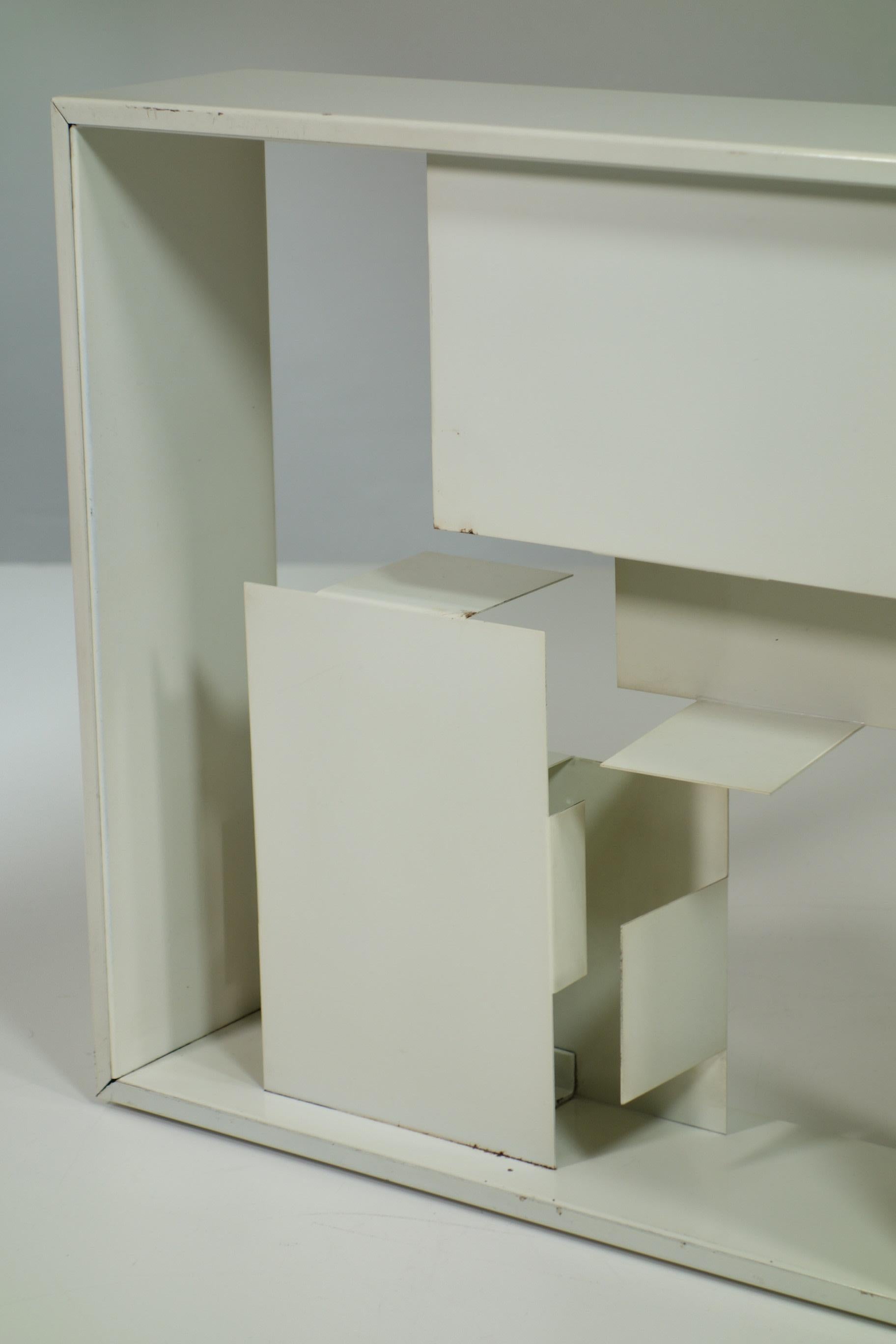 Gio Ponti Fato Artemide Italian Design White Table Lamp 1967 For Sale 1