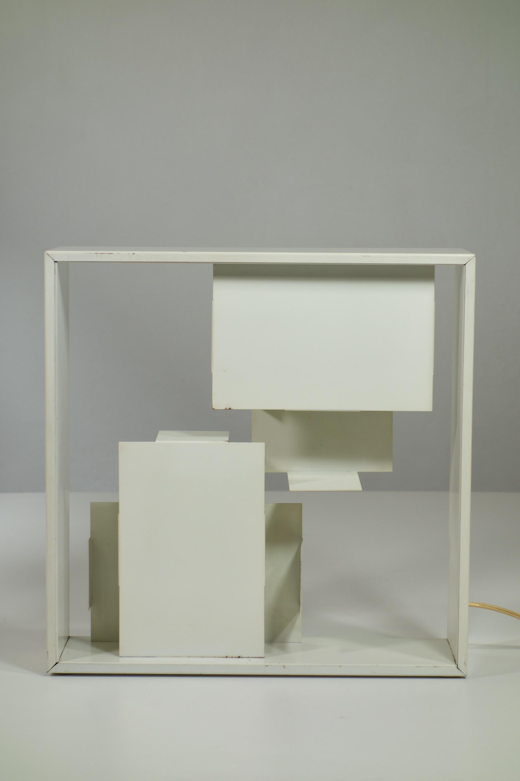 Gio Ponti Fato Artemide Italian Design White Table Lamp 1967 For Sale 3