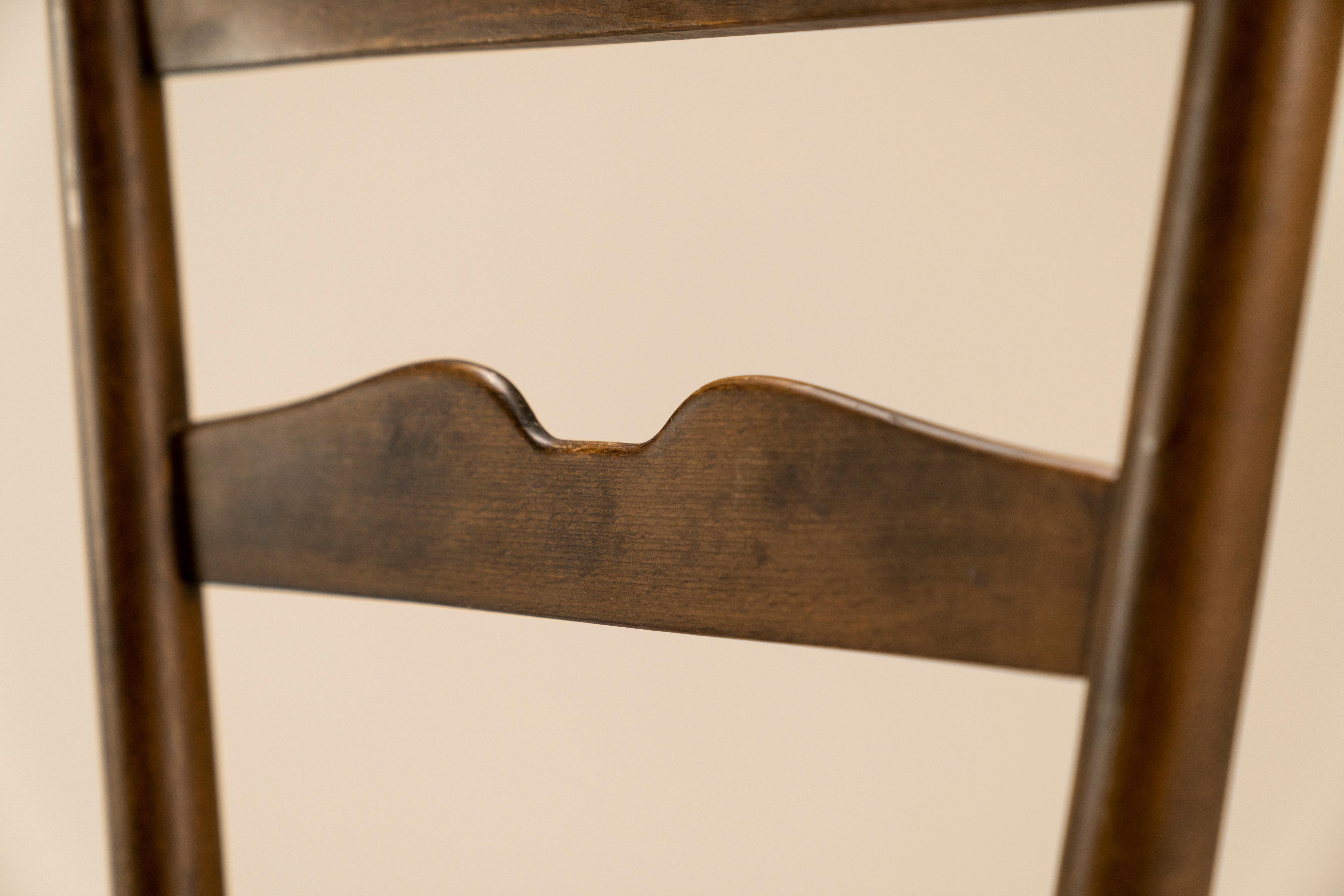 Gio Ponti Fireside Chair in Walnut for Case e Giardino, Italy 1930s 4