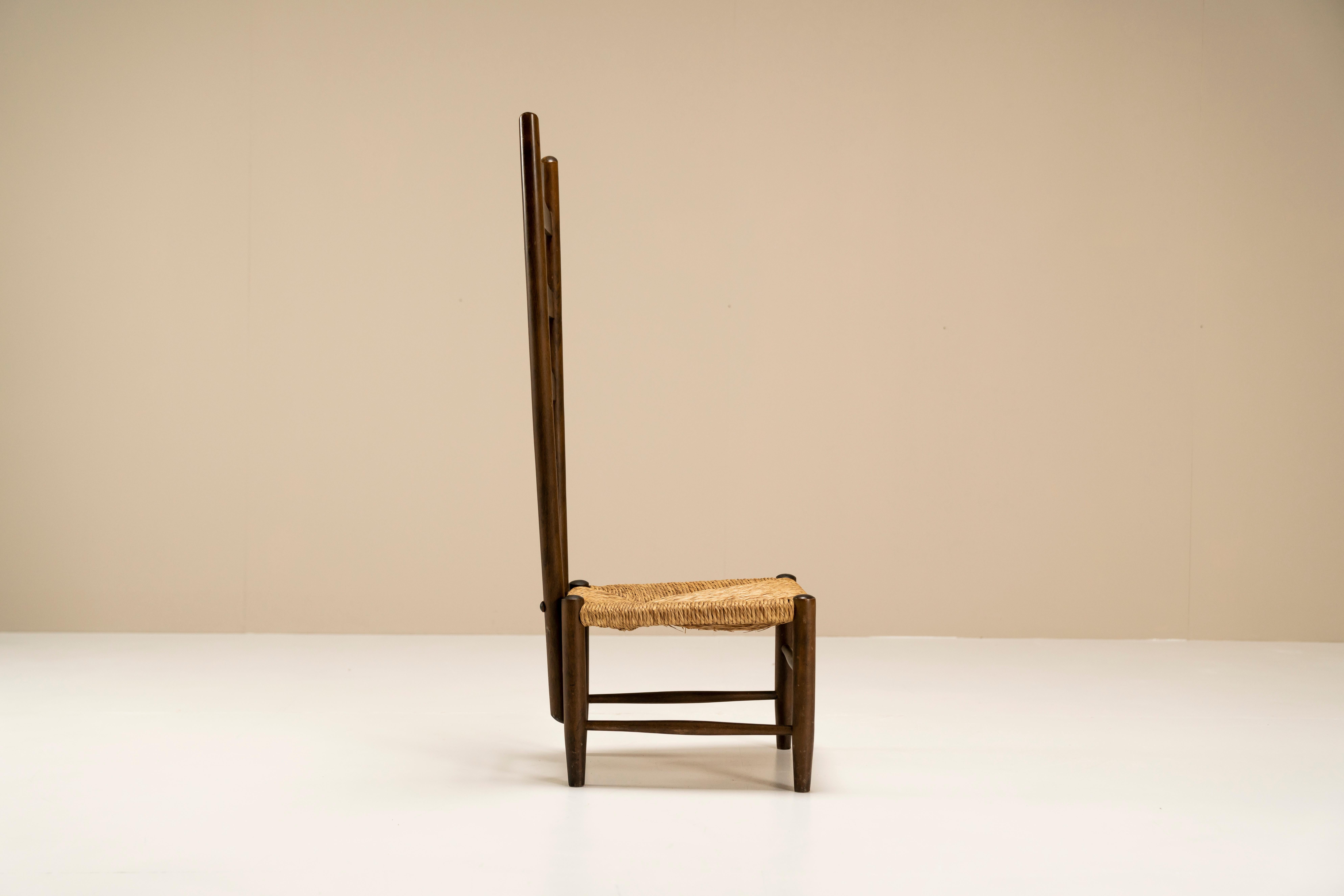 Gio Ponti Fireside Chair in Walnut for Case e Giardino, Italy 1930s 1