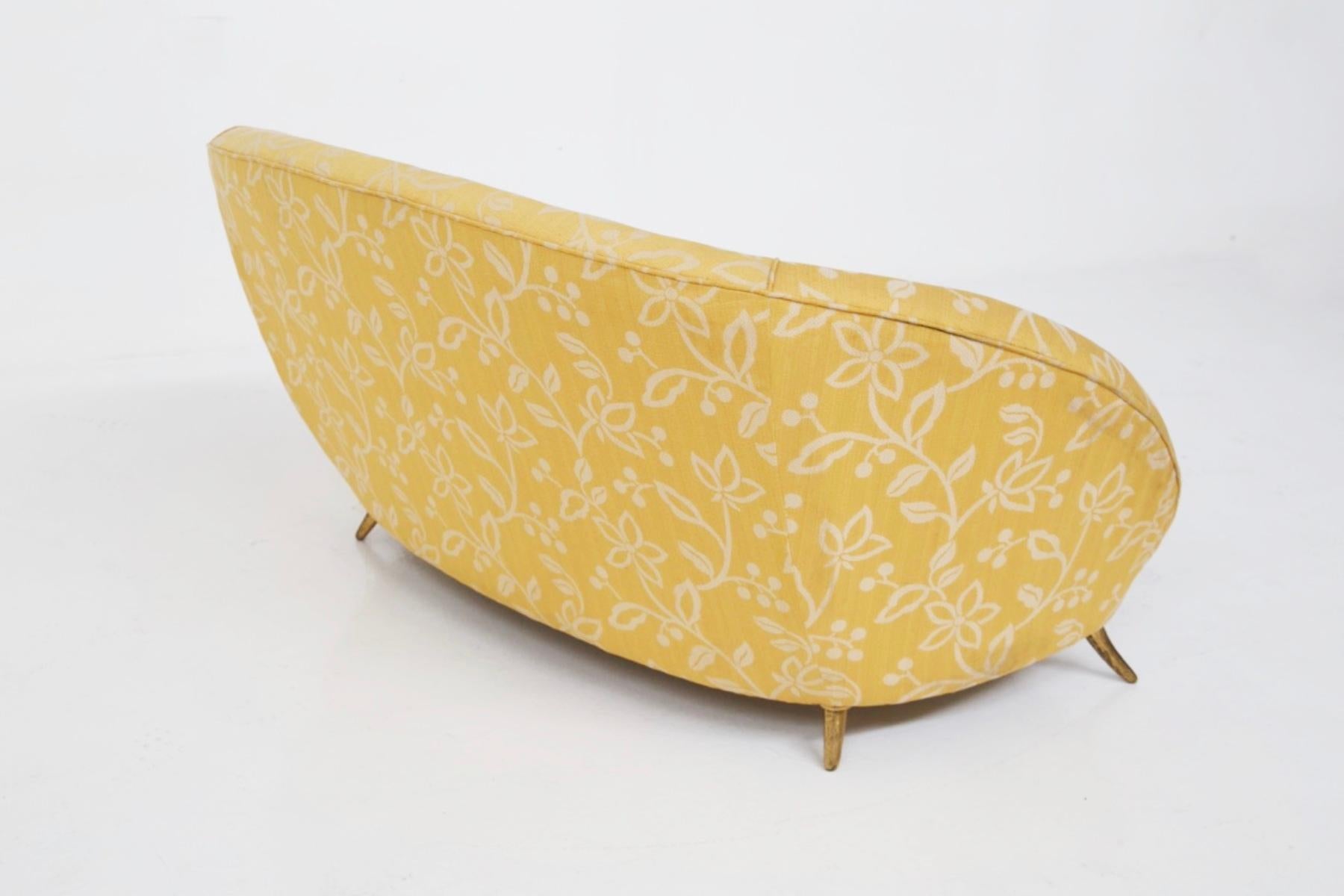 Gio Ponti Floral Fabric and Brass Sofa for Isa Bergamo 'Attr.' 8