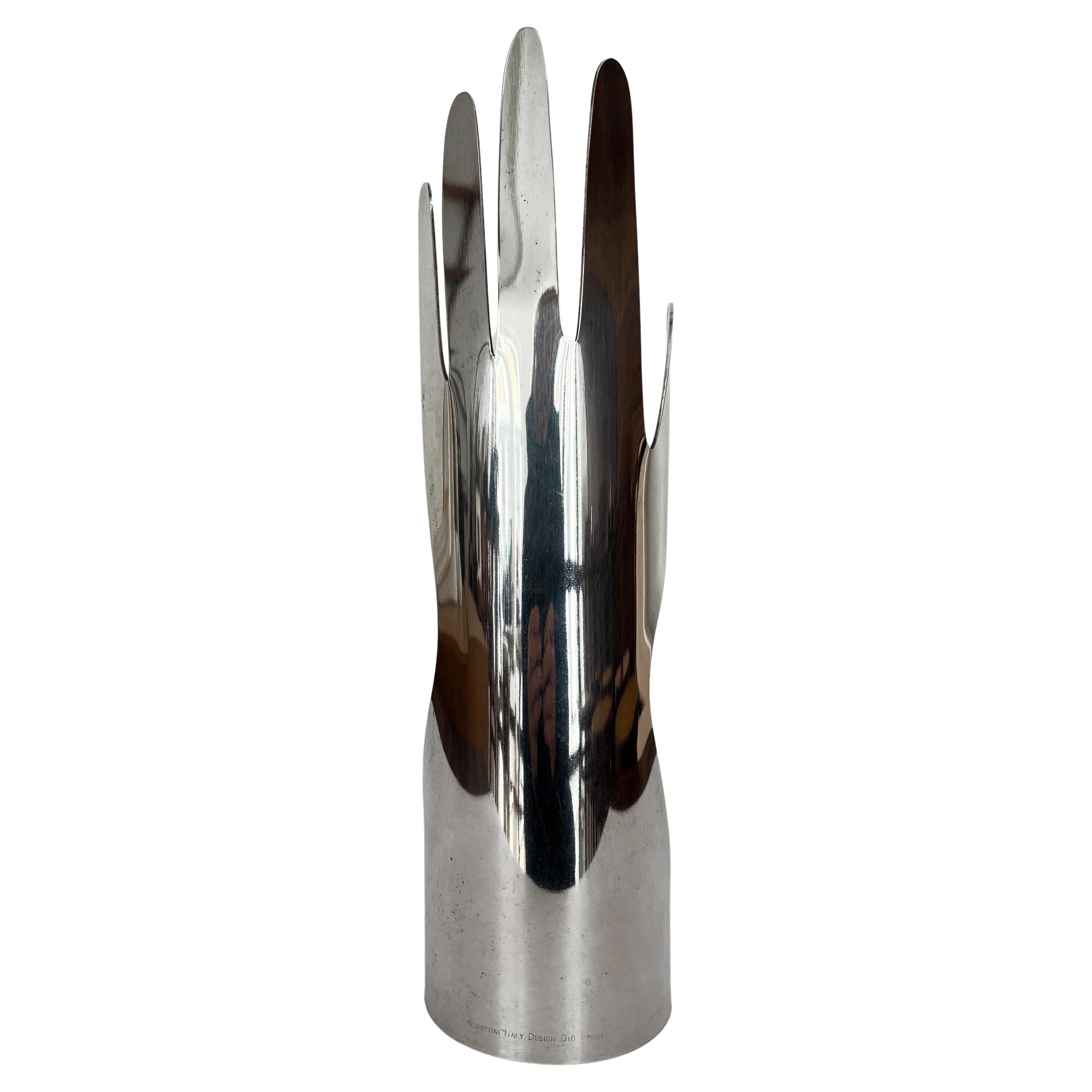 Gio Ponti per Sabattini Argenteria Scultura "Mano" in argento 1978 in vendita