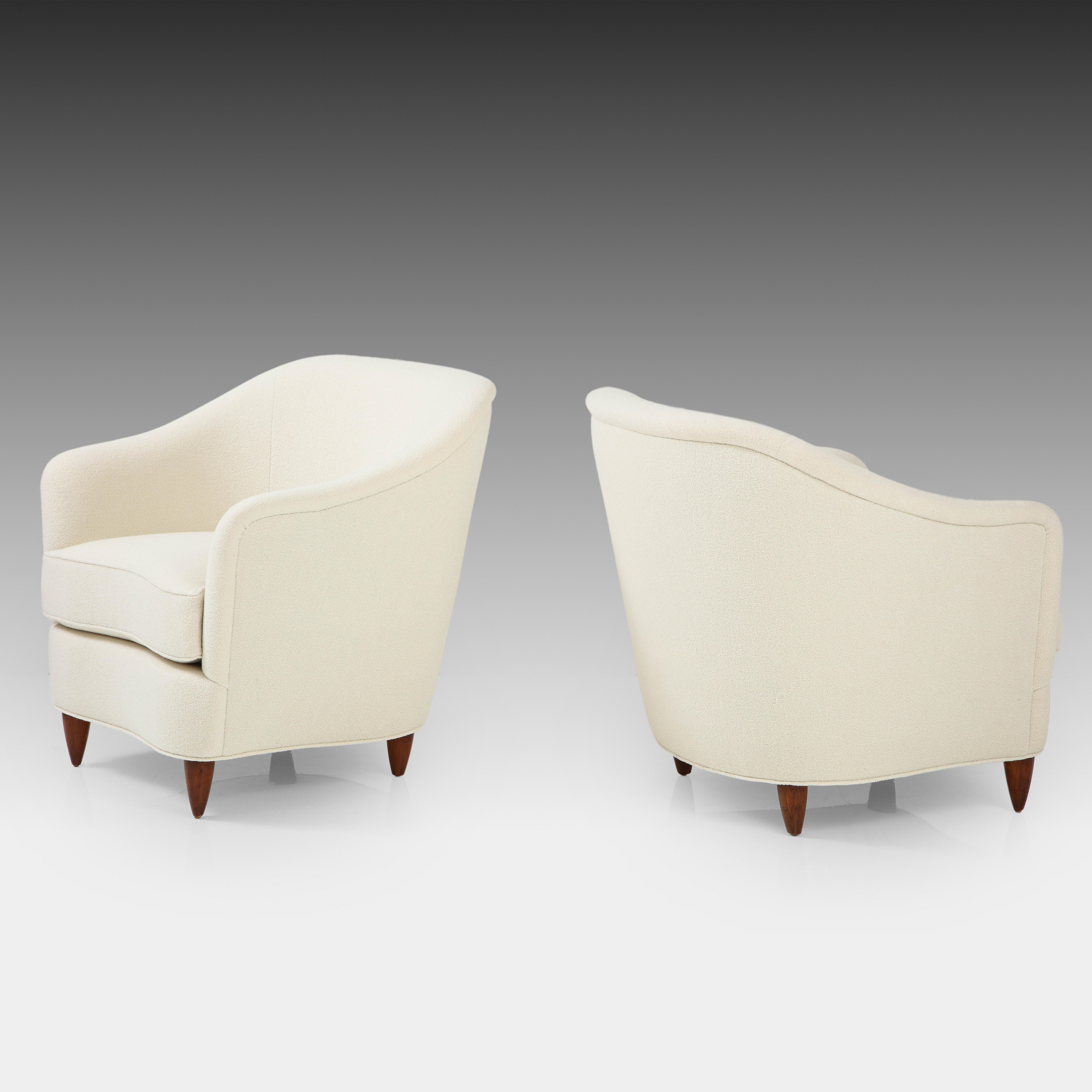 Mid-20th Century Gio Ponti for Casa e Giardino Pair of Armchairs or Lounge Chairs in Ivory Bouclé