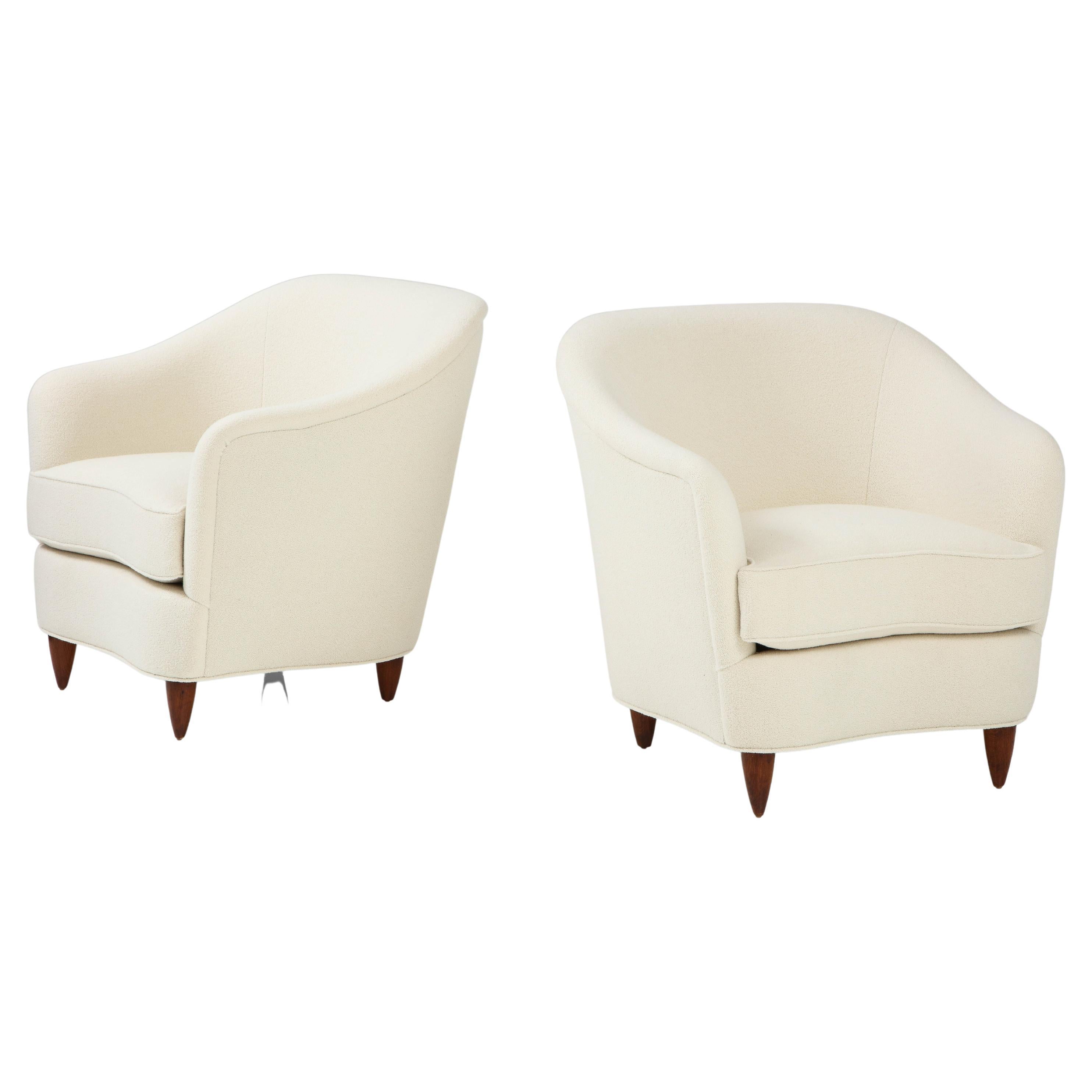 Gio Ponti for Casa e Giardino Pair of Armchairs or Lounge Chairs in Ivory Bouclé