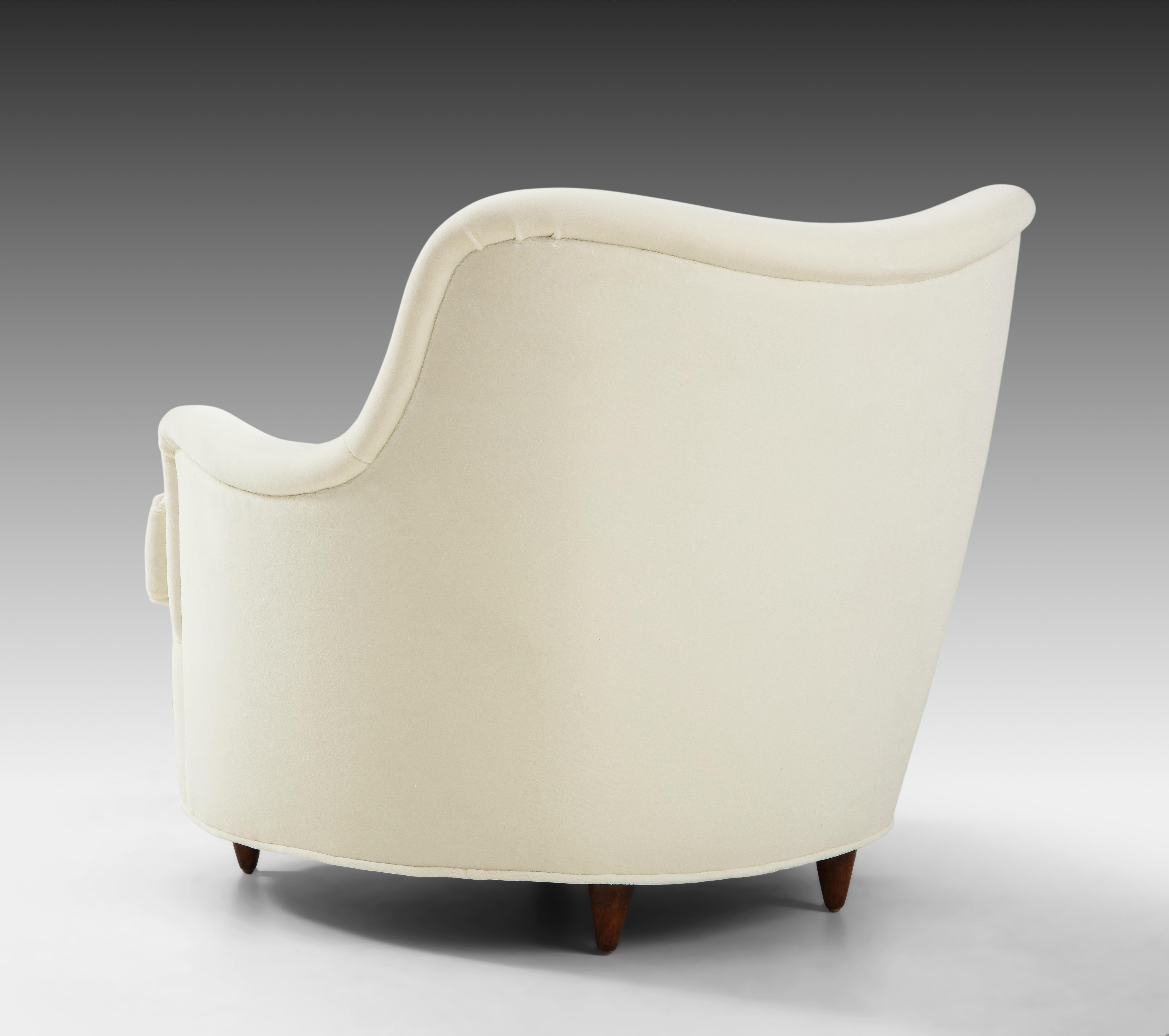 Gio Ponti for Casa e Giardino Pair of Ivory Velvet Armchairs 2