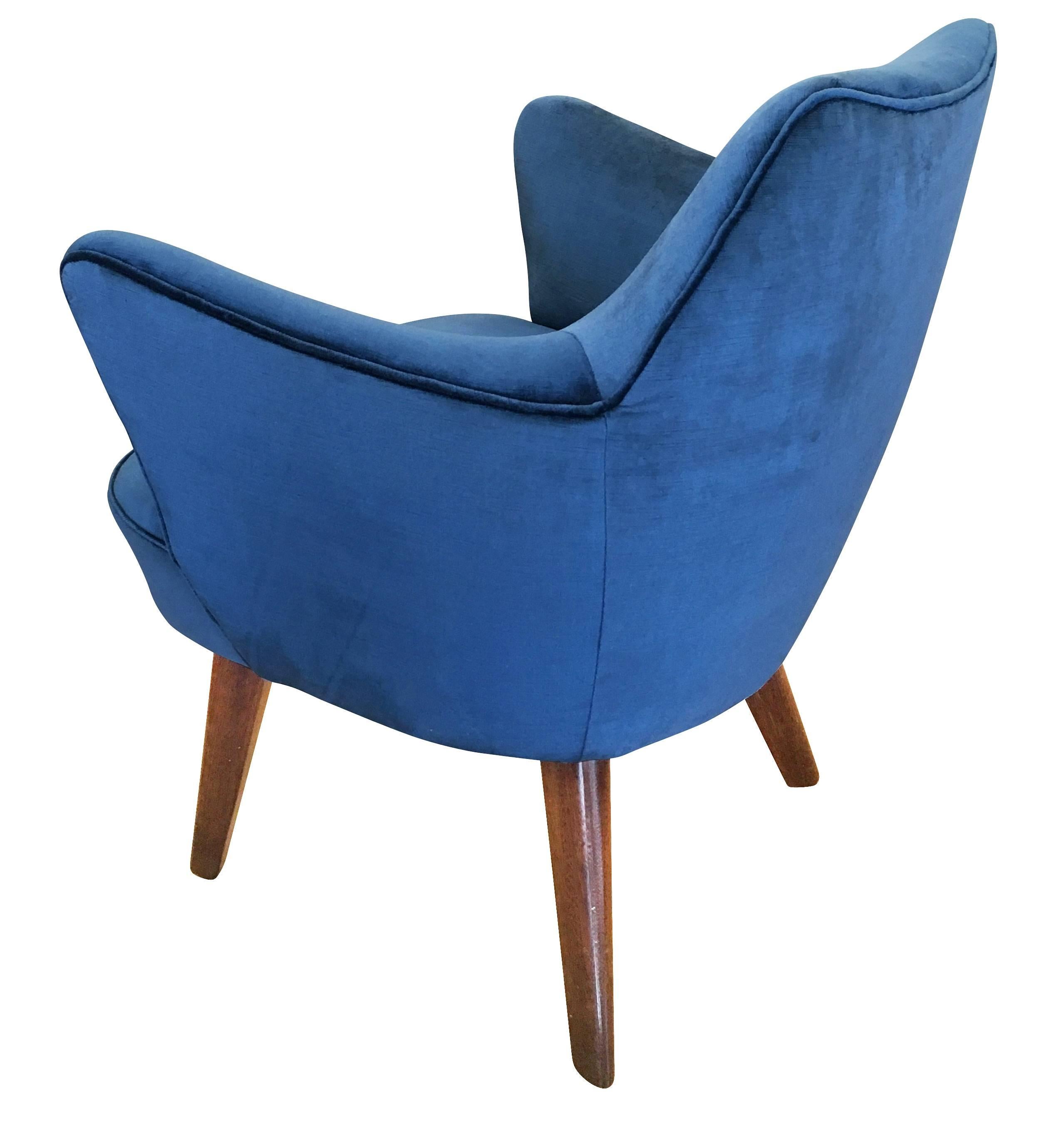 Italian Gio Ponti for Cassina Armchair with Expertise from the Archives