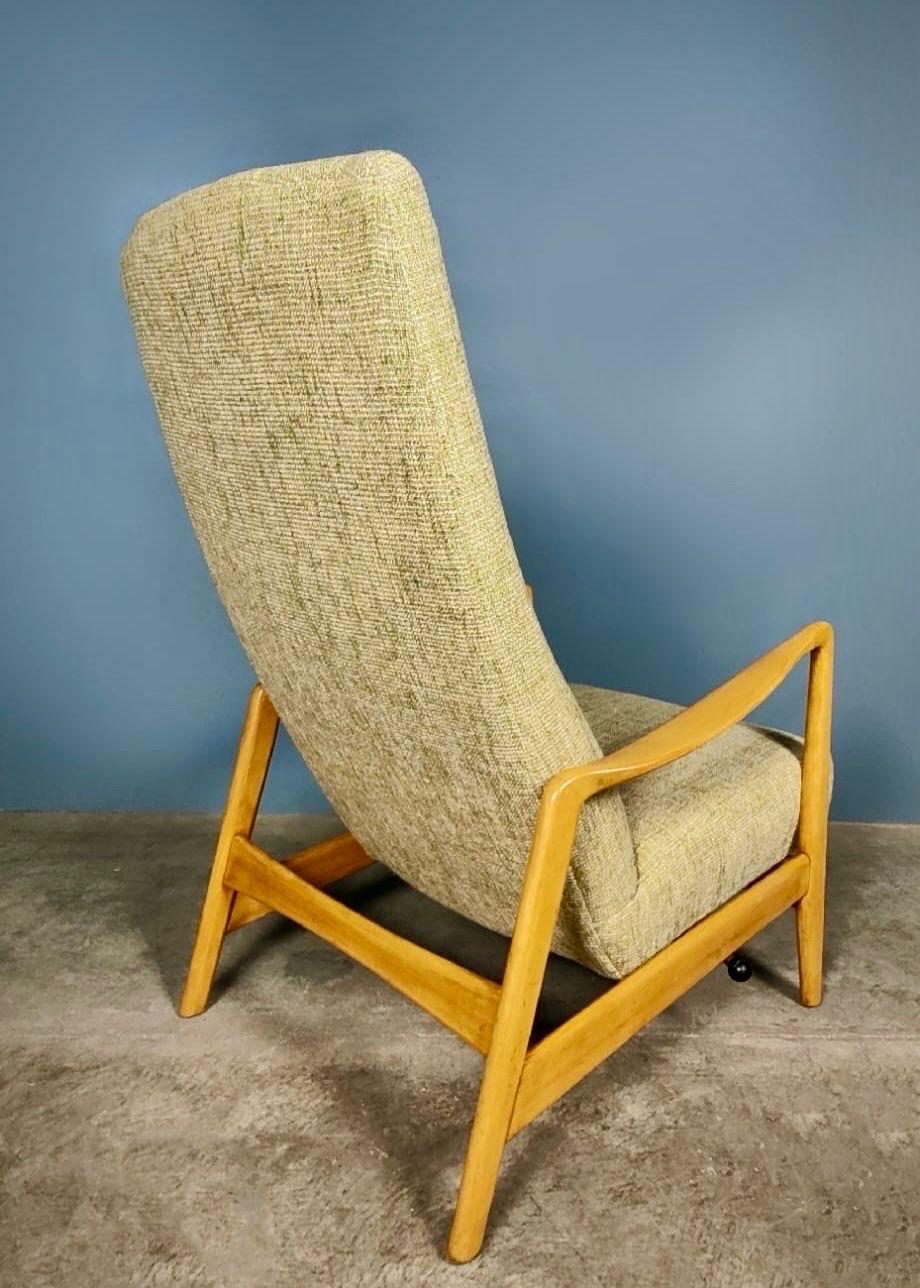 Italian Gio Ponti For Cassina Arnestad Bruk Lounge Chair Model 829 Mid Century Vintage For Sale