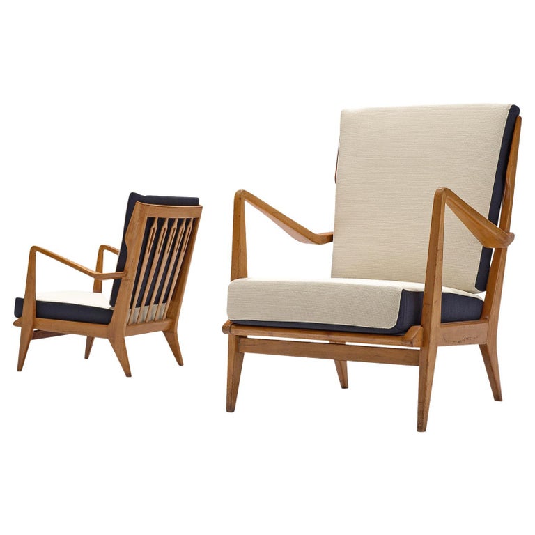 Gio Ponti for Cassina Pair of Armchairs in Cherry For Sale