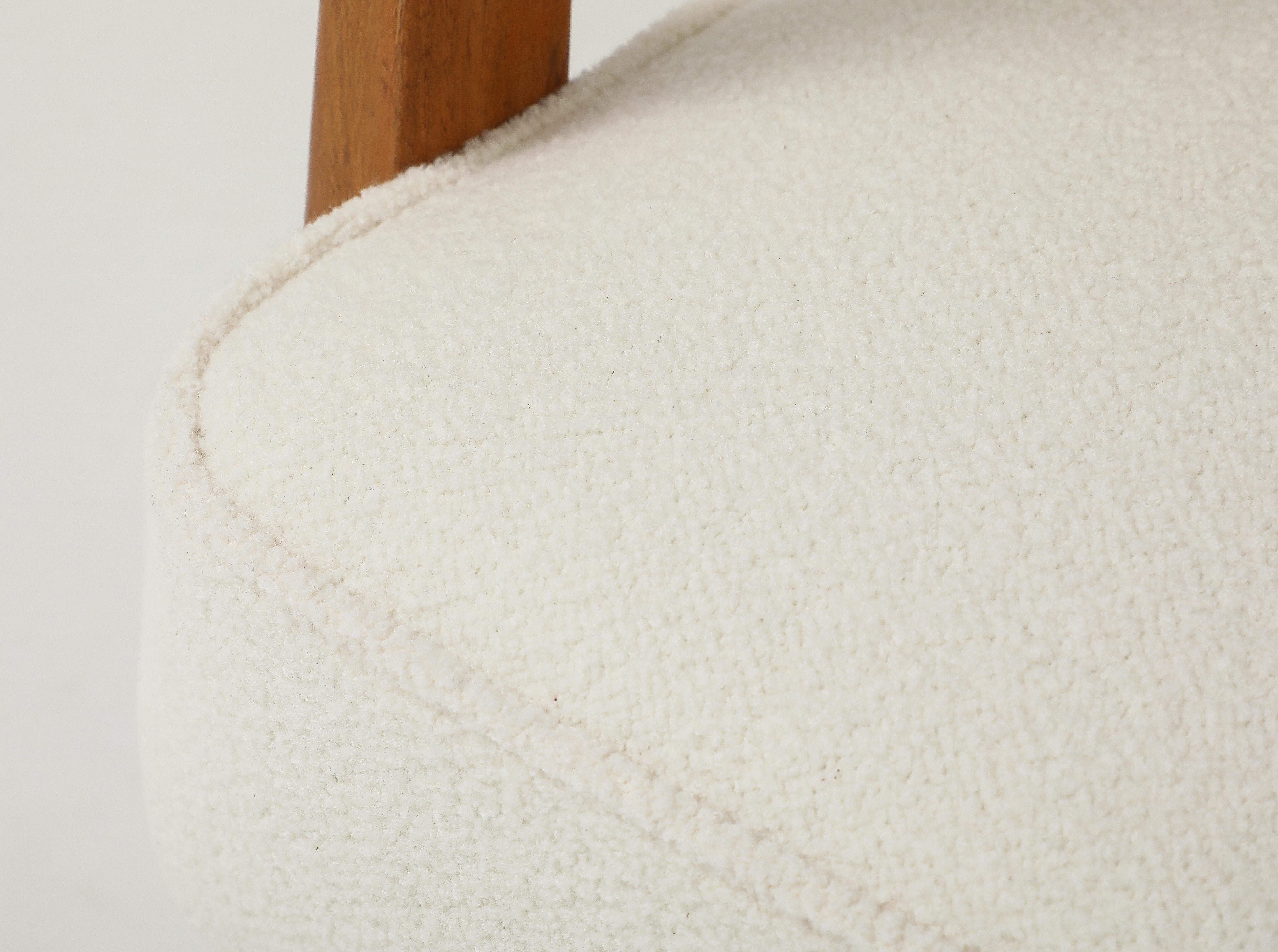 Gio Ponti para Cassina Sillón raro de roble Modelo 110 en bouclé marfil, Italia, años 50 en venta 5