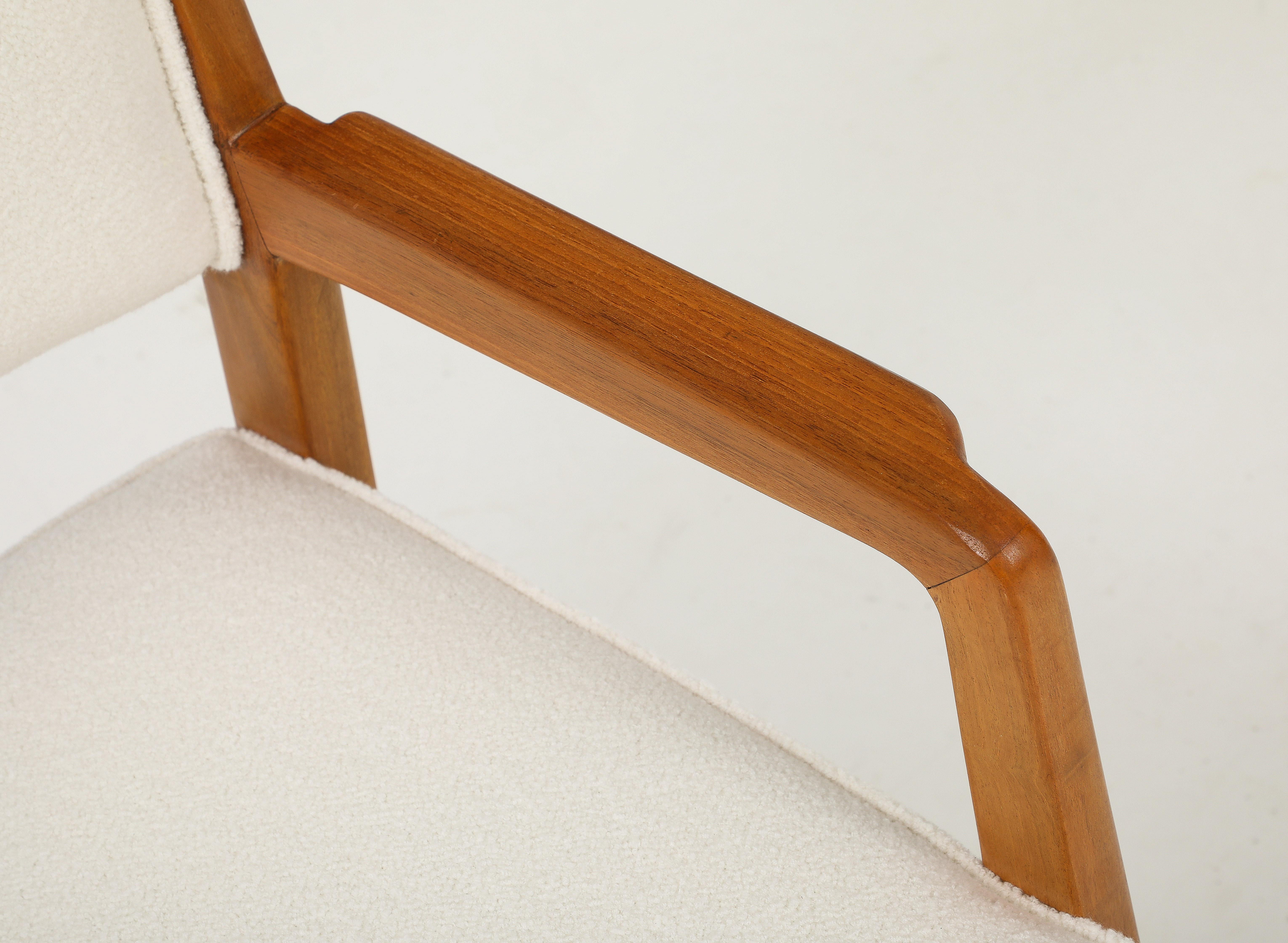 Gio Ponti para Cassina Sillón raro de roble Modelo 110 en bouclé marfil, Italia, años 50 en venta 2