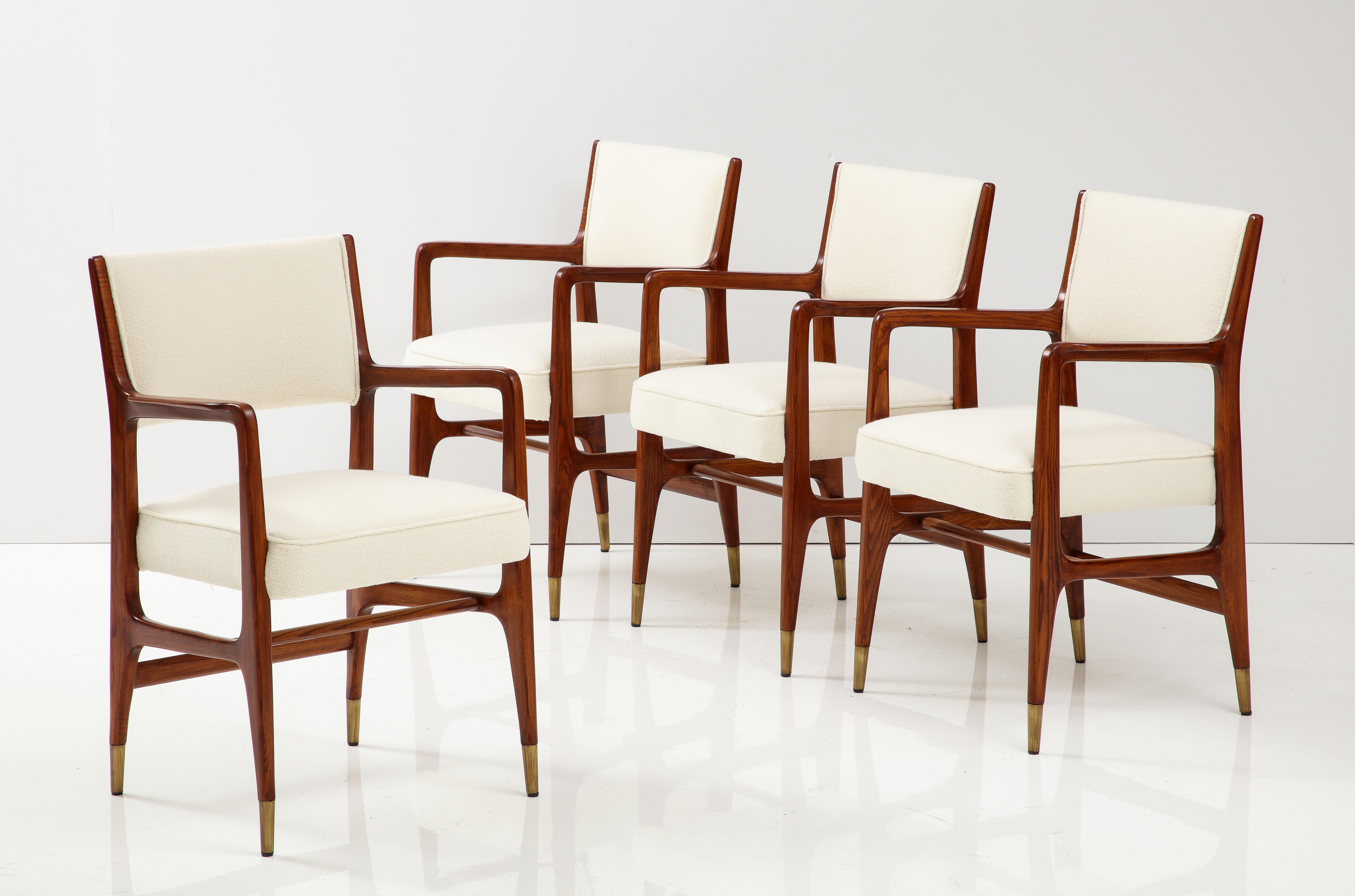 Gio Ponti for Cassina Rare Set of 12 Dining Chairs Model 110 in Ivory Bouclé 2