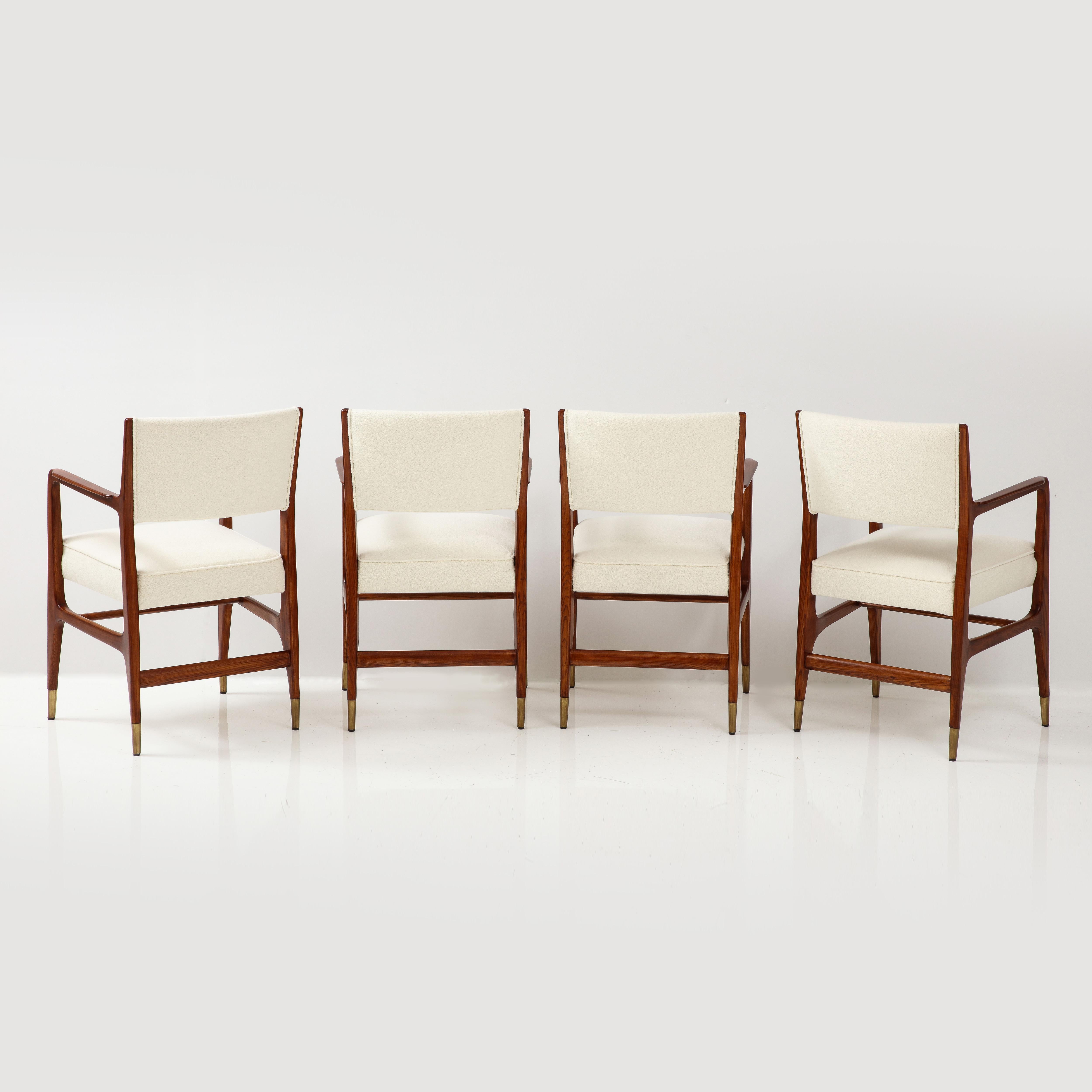 Gio Ponti for Cassina Rare Set of 4 Dining Chairs Model 110 in Ivory Bouclé In Good Condition In New York, NY