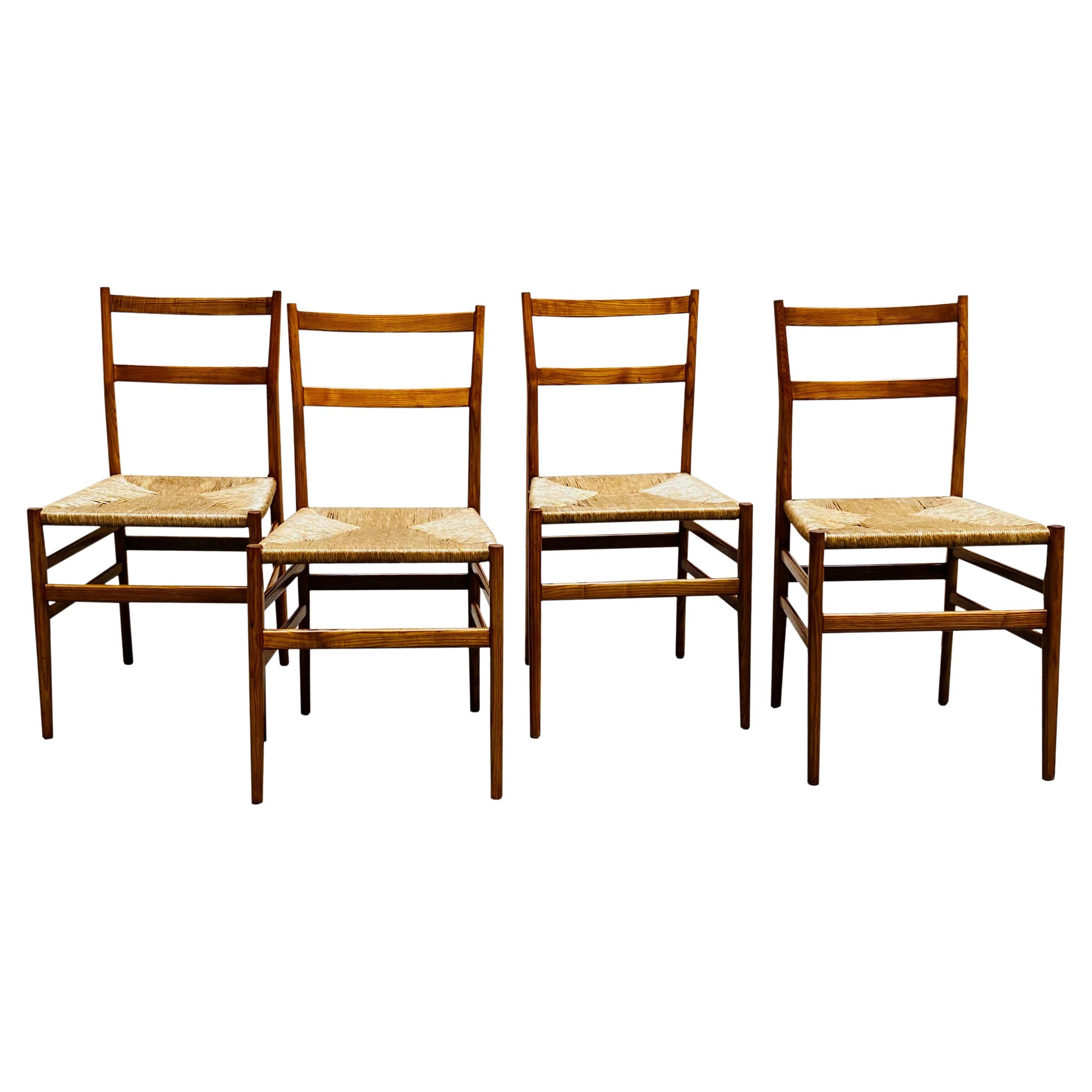 Gio Ponti for Cassina Set of 4 Leggera 646 Chairs, Italy 1950s