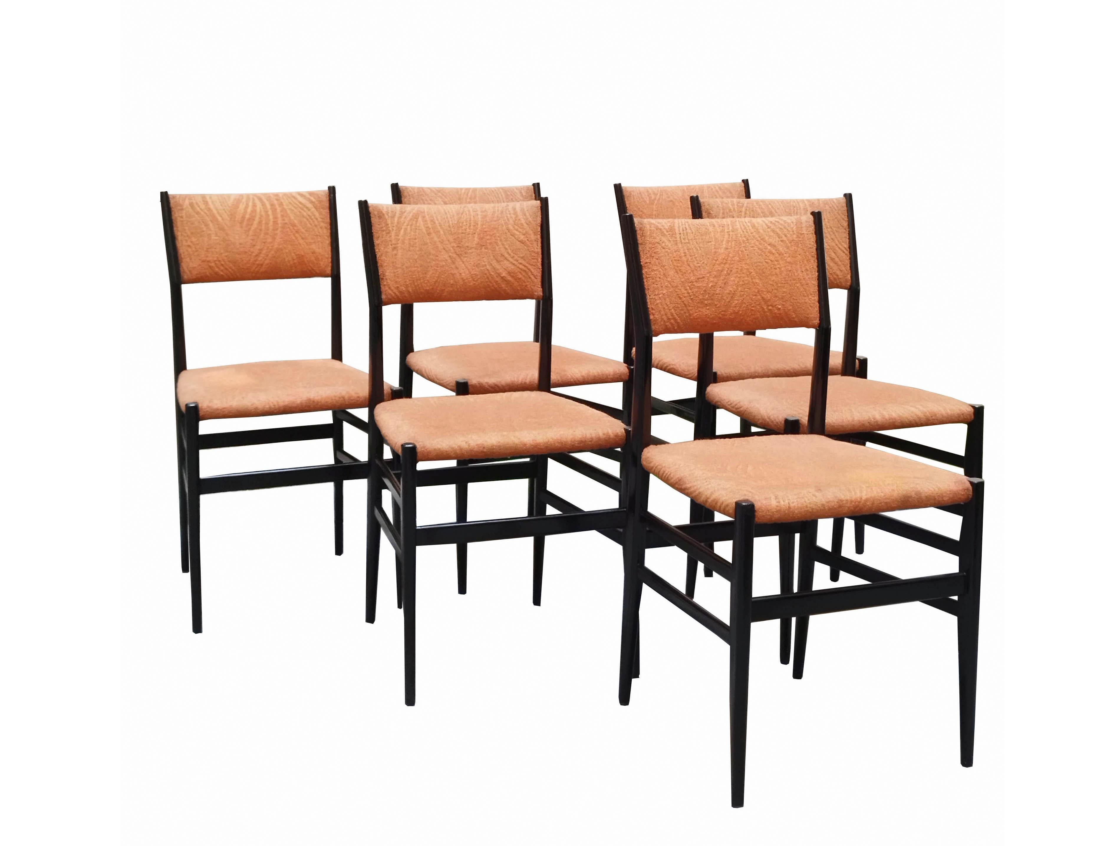 Set of 6 chairs Mod. 