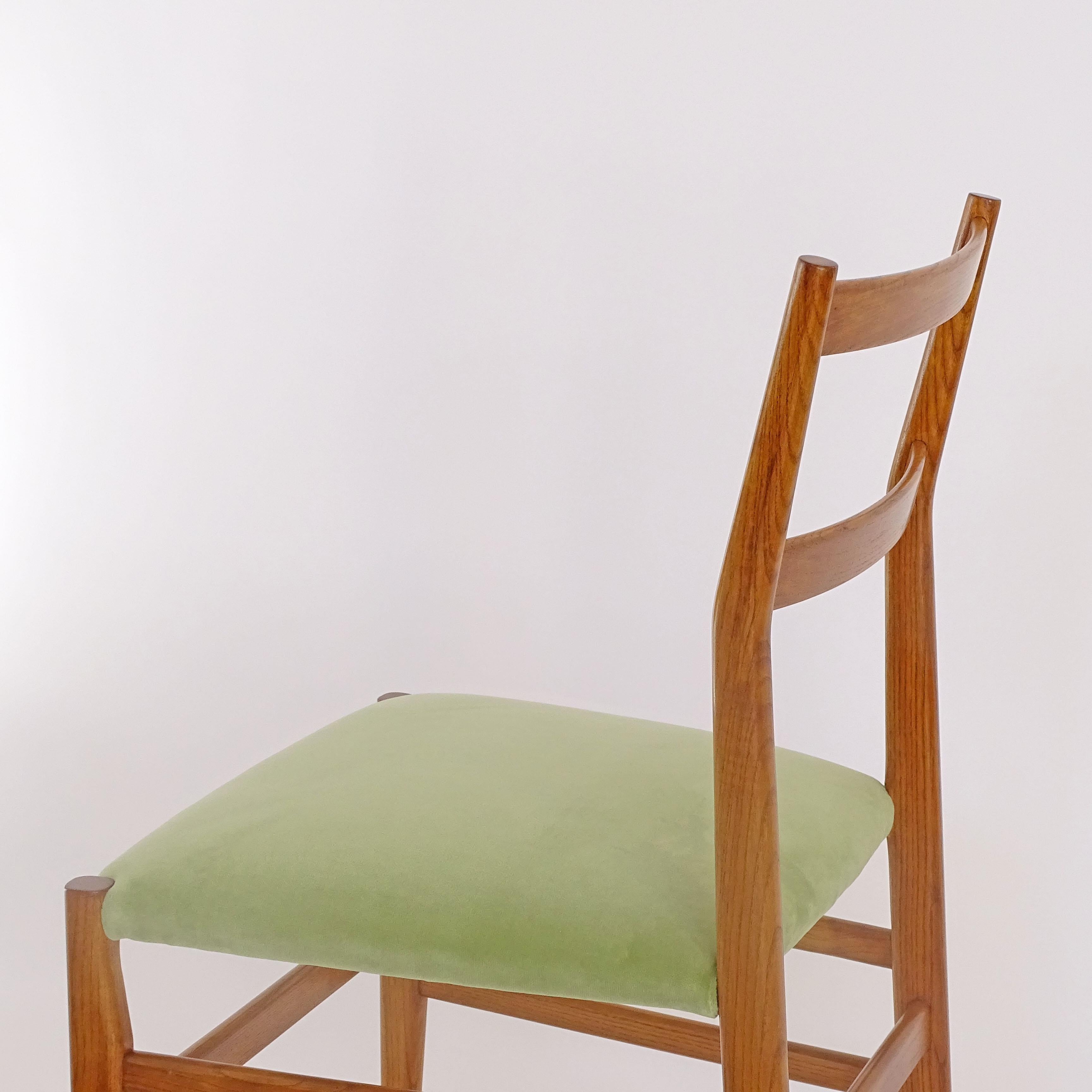 Gio Ponti for Cassina set of six Leggera dining chairs, Italy 1950s In Good Condition In Milan, IT