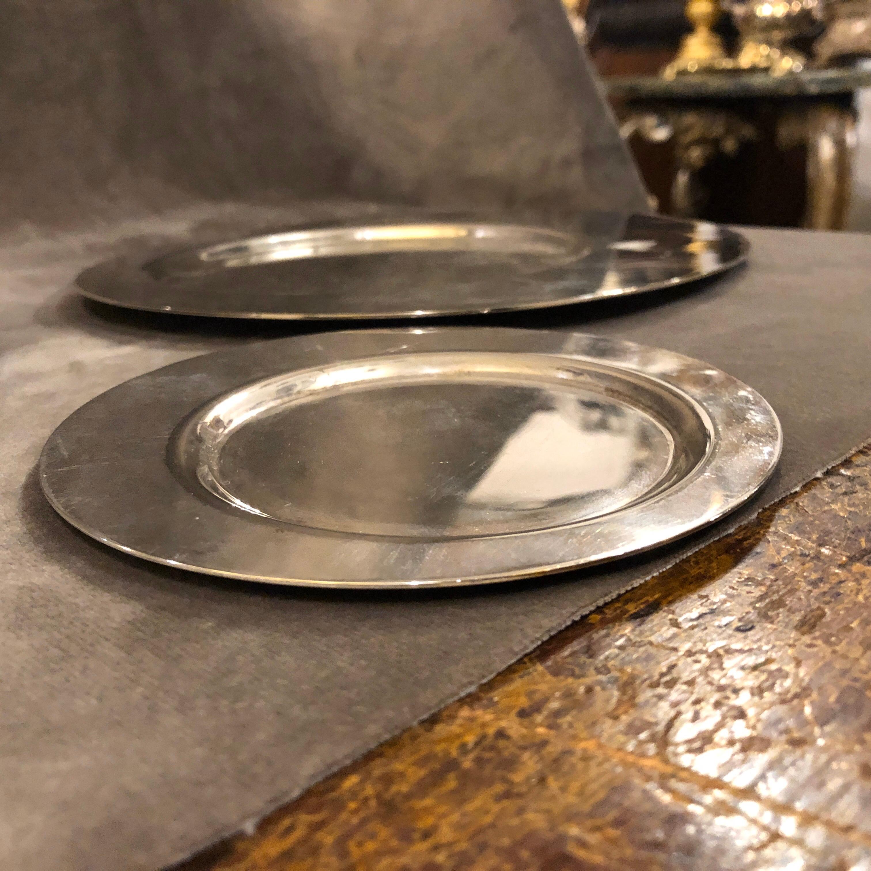 1980s Gio Ponti for Cleto Munari Set of Three Modernist Silver Plated Plates 4