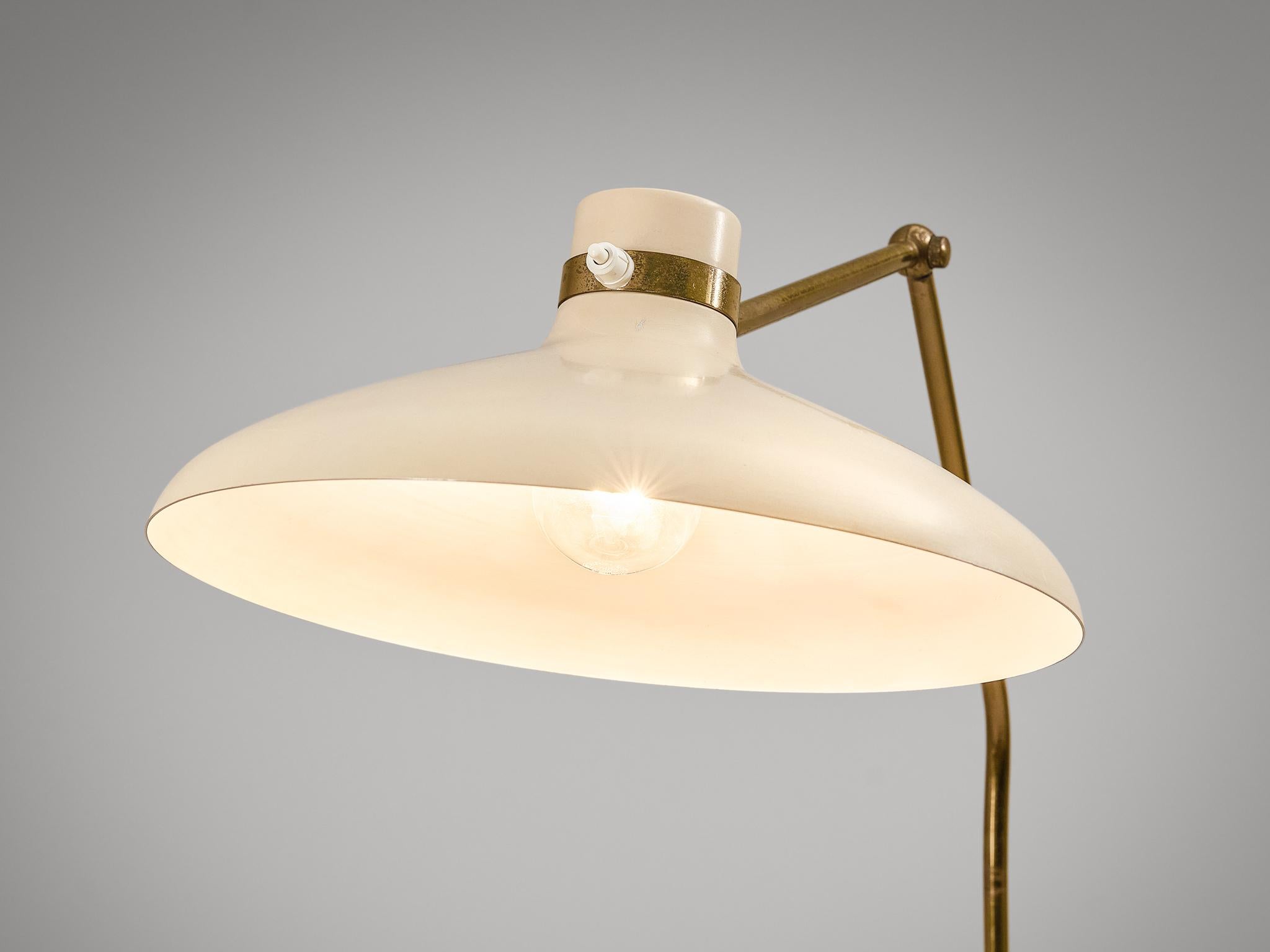 Mid-Century Modern Gio Ponti for Fontana Arte ‘Parco Dei Principi’ Floor Lamp with White Shade  For Sale