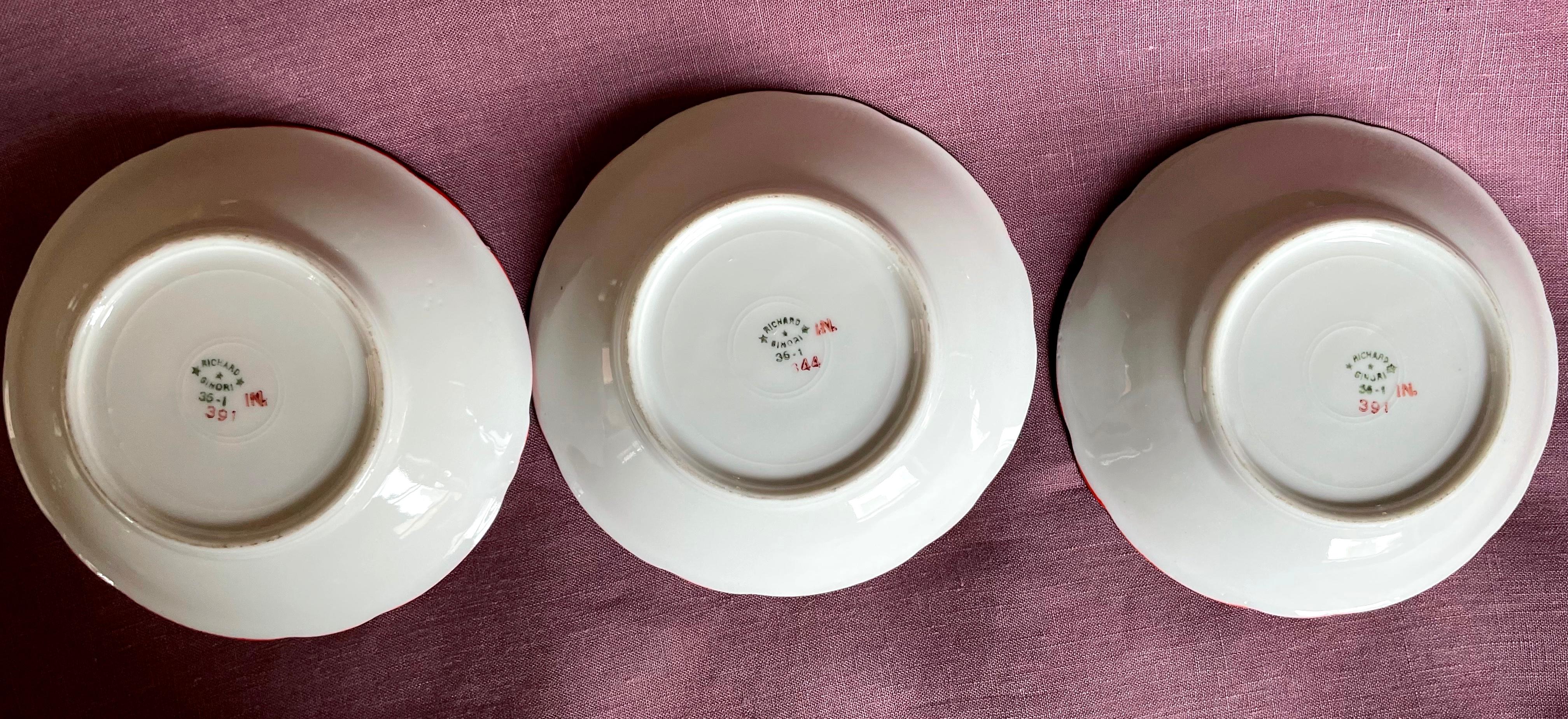 Gio Ponti for Ginori Athletic Dish In Good Condition For Sale In New York, NY