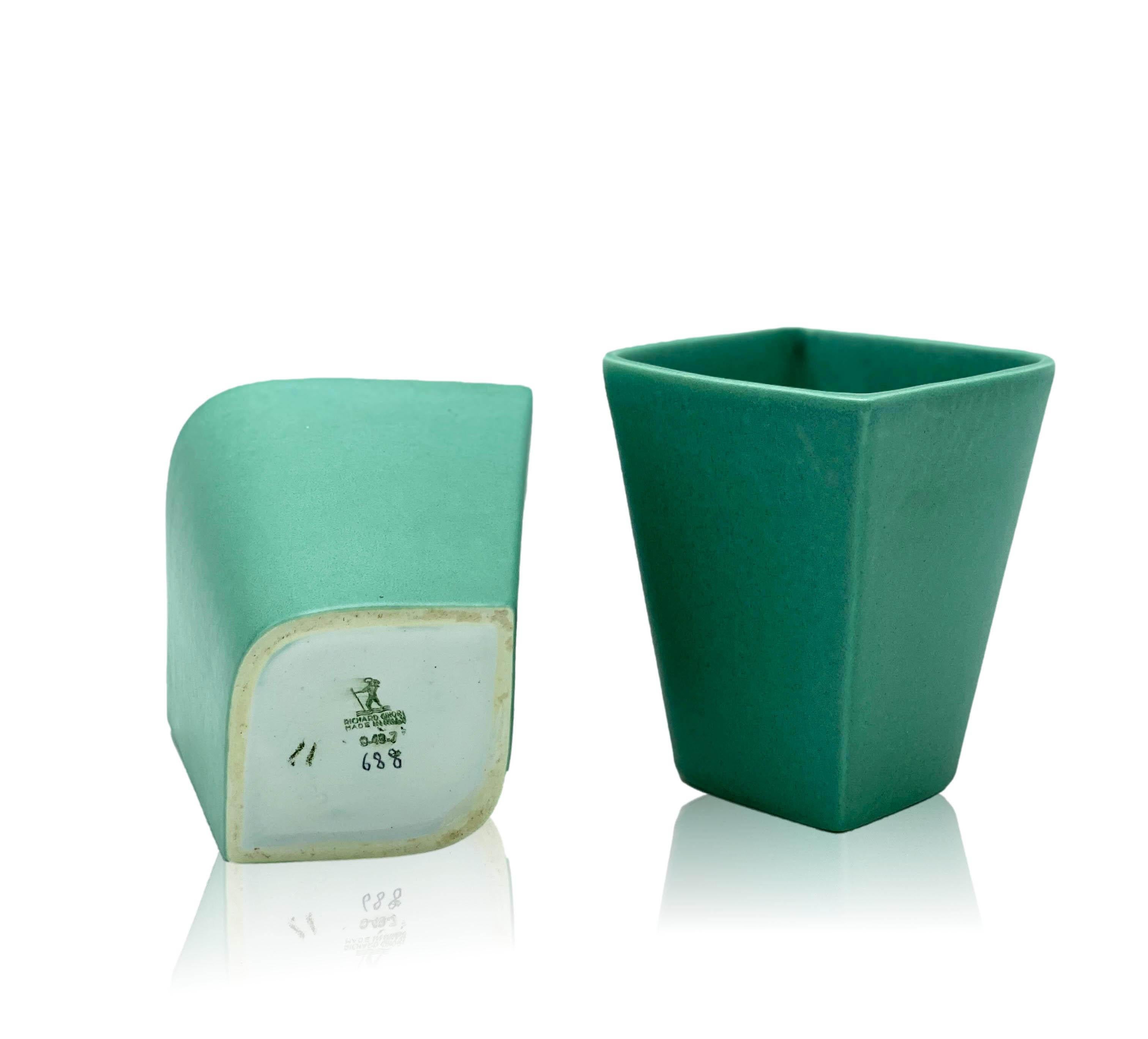 Gio Ponti for Ginori Pair of Green Ceramic Little Vases, Italy 1930s In Good Condition In Naples, IT