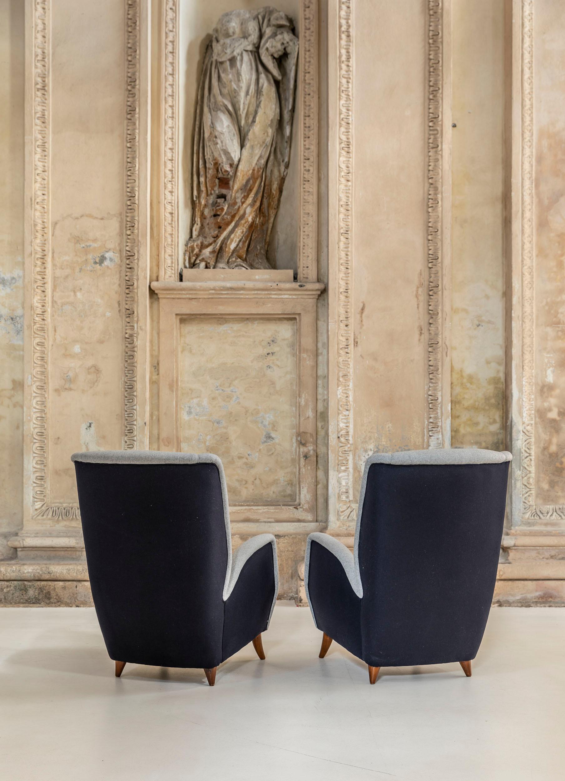 Mid-Century Modern Gio Ponti for Isa Attributed High Back Armchairs, Italy, 1950s 