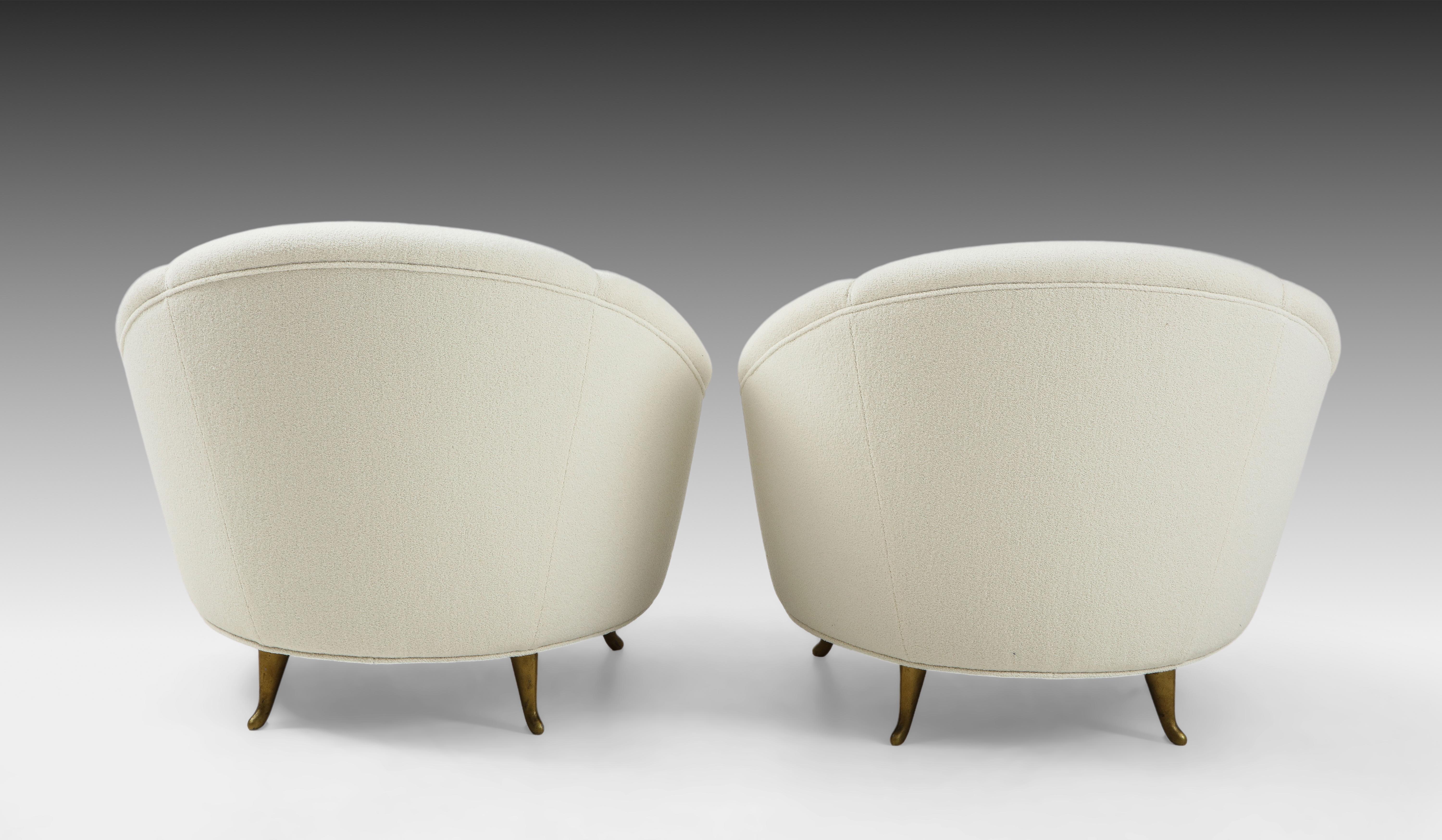Mid-20th Century Gio Ponti for ISA Pair of Ivory Bouclé Armchairs
