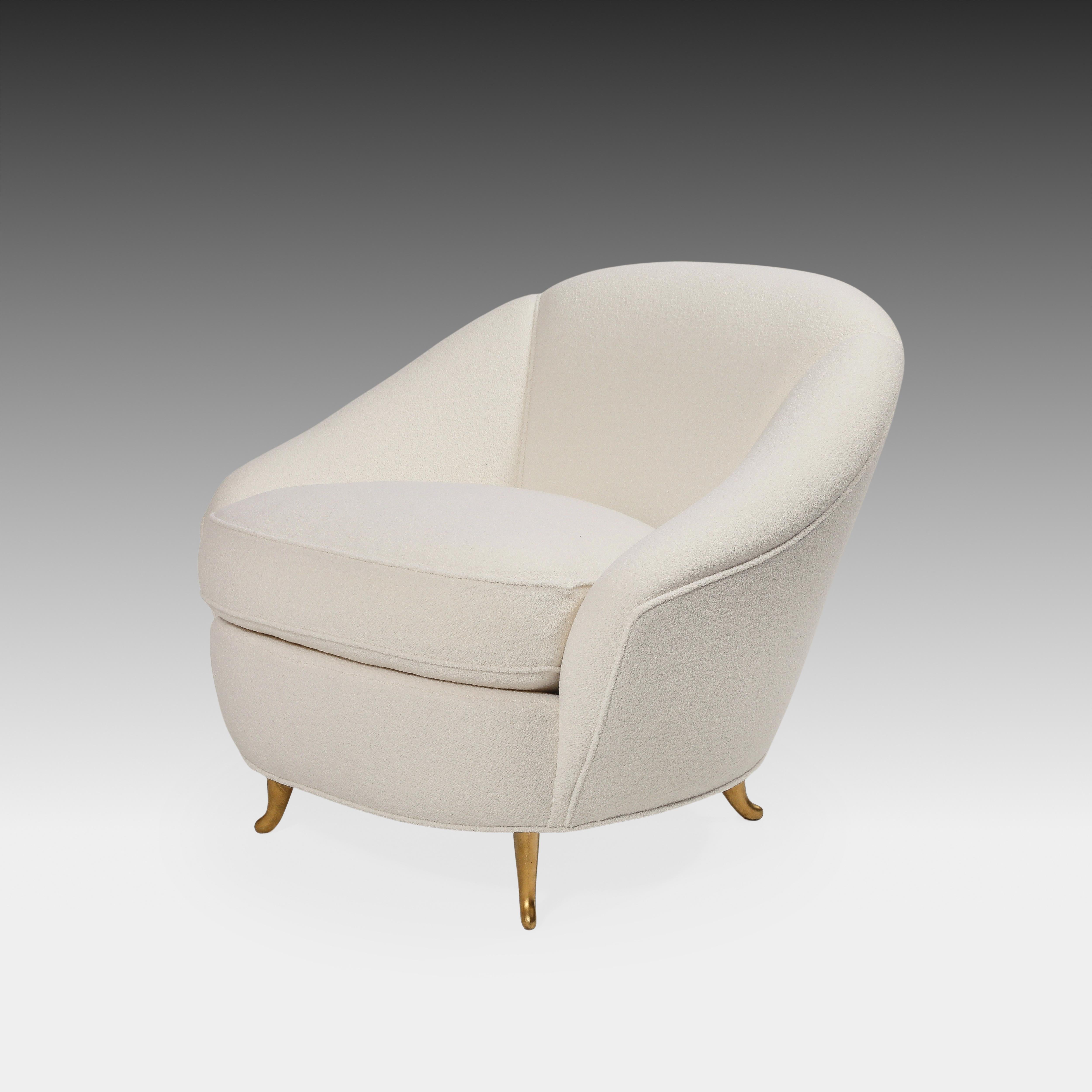 Gio Ponti for ISA Rare Set of Four Ivory Bouclé Armchairs or Lounge Chairs 1950s For Sale 5
