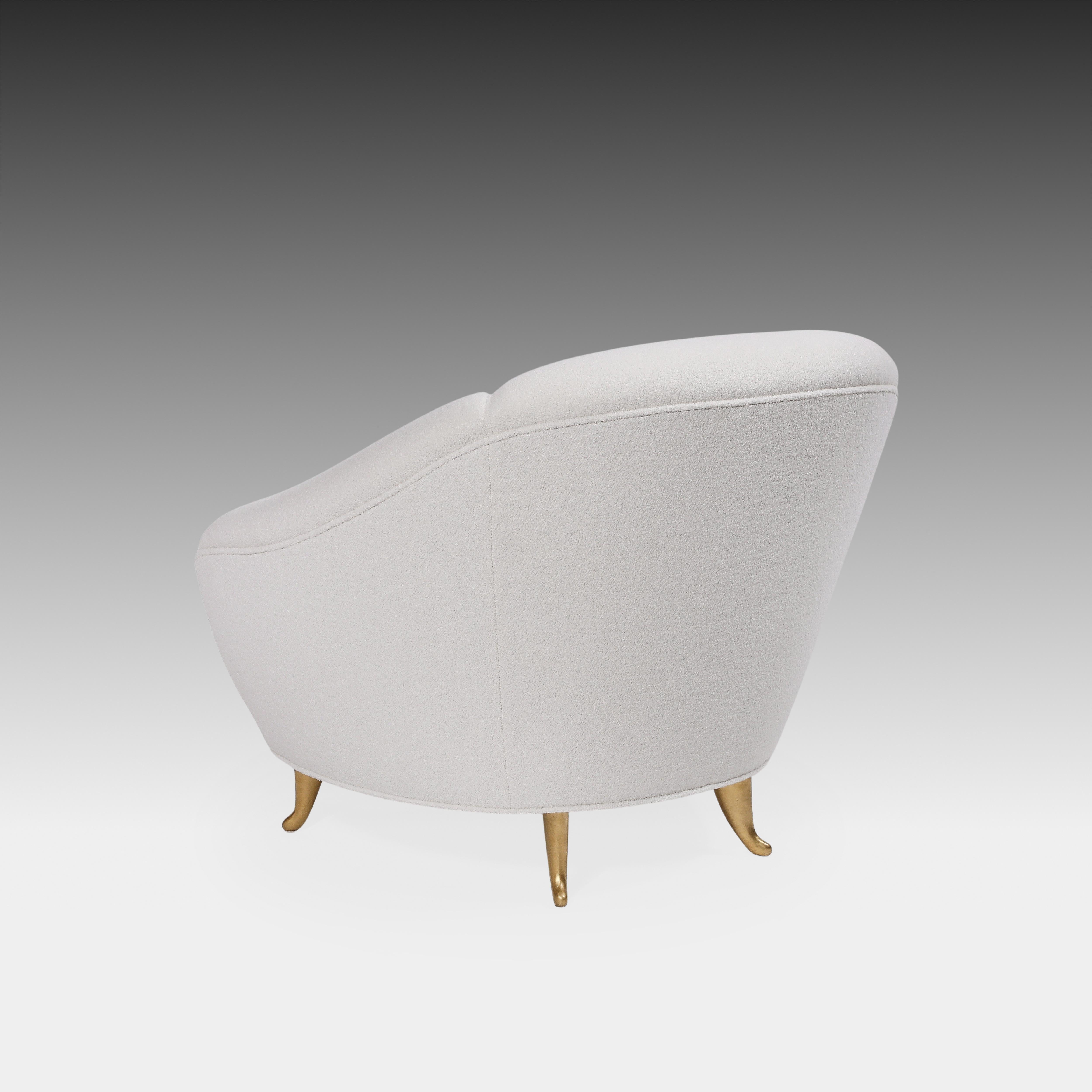Gio Ponti pour ISA Rare ensemble de quatre fauteuils ou chaises longues en bouclette d'ivoire années 1950 en vente 6